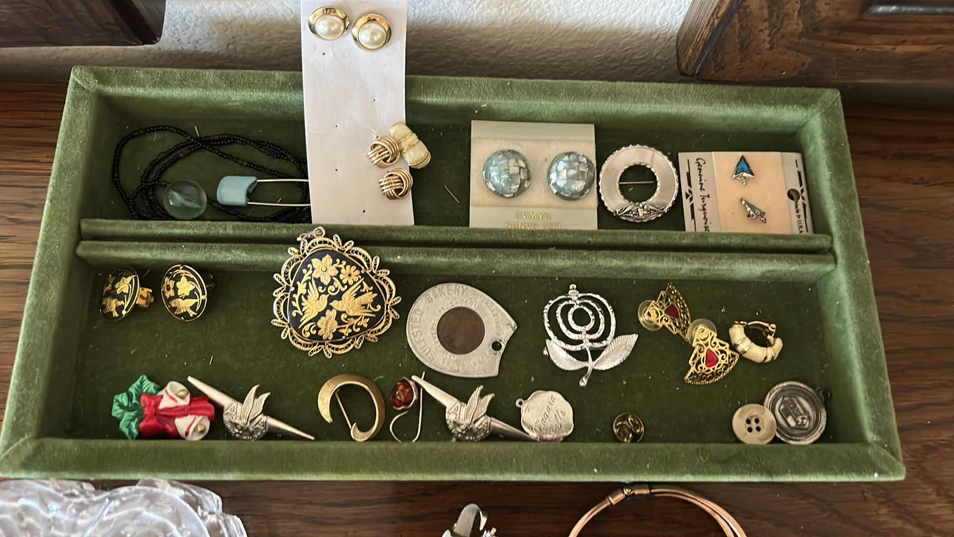 Photo 1 of COSTUME JEWELRY ASSORTMENT AND TRINKET BOXES