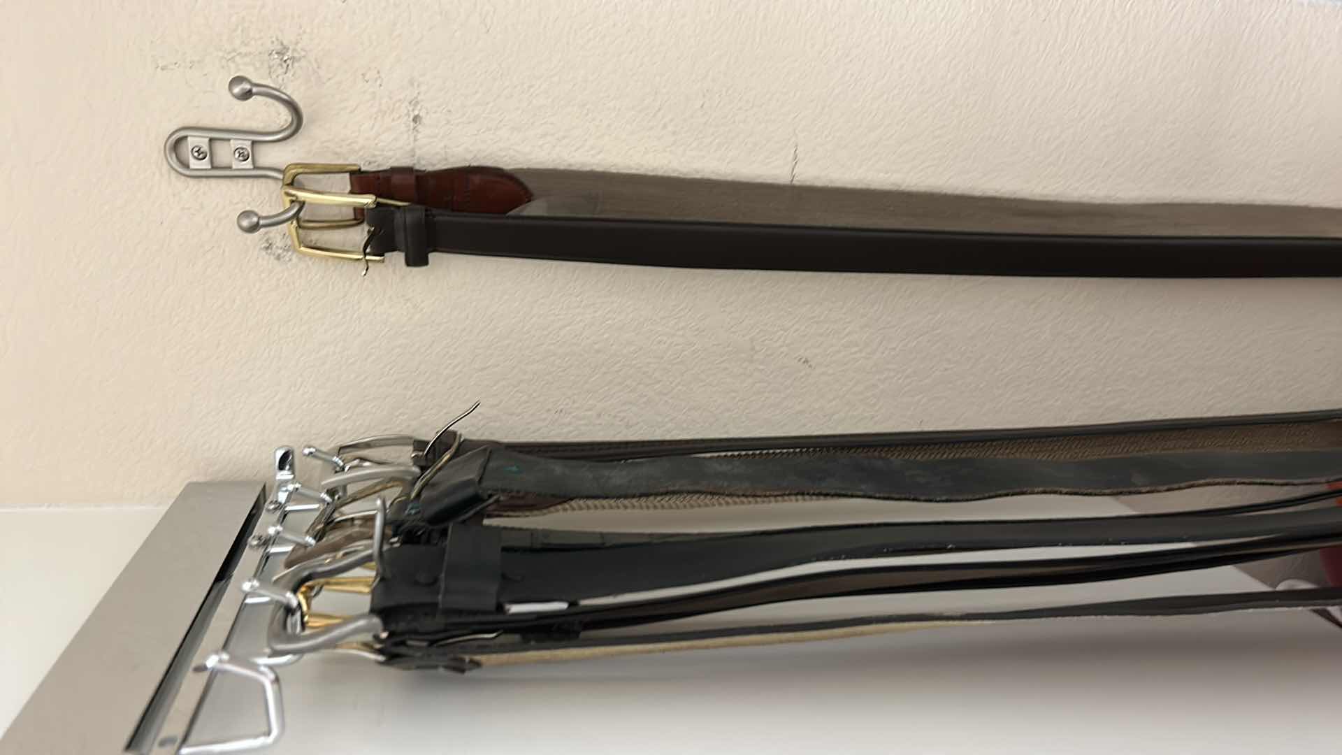 Photo 9 of Men’s belt assortment