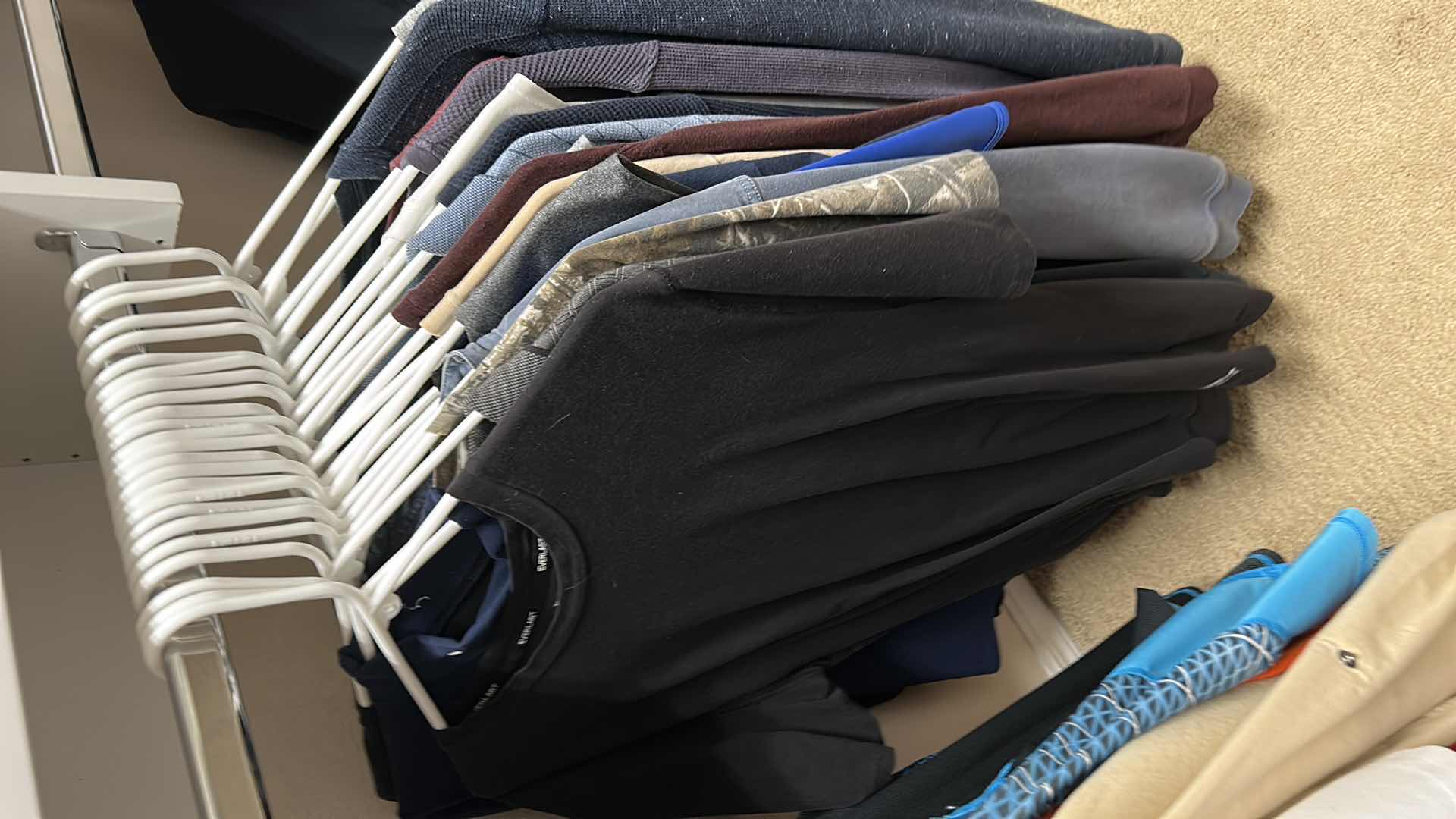 Photo 1 of Men’s clothing assortment, mostly size large