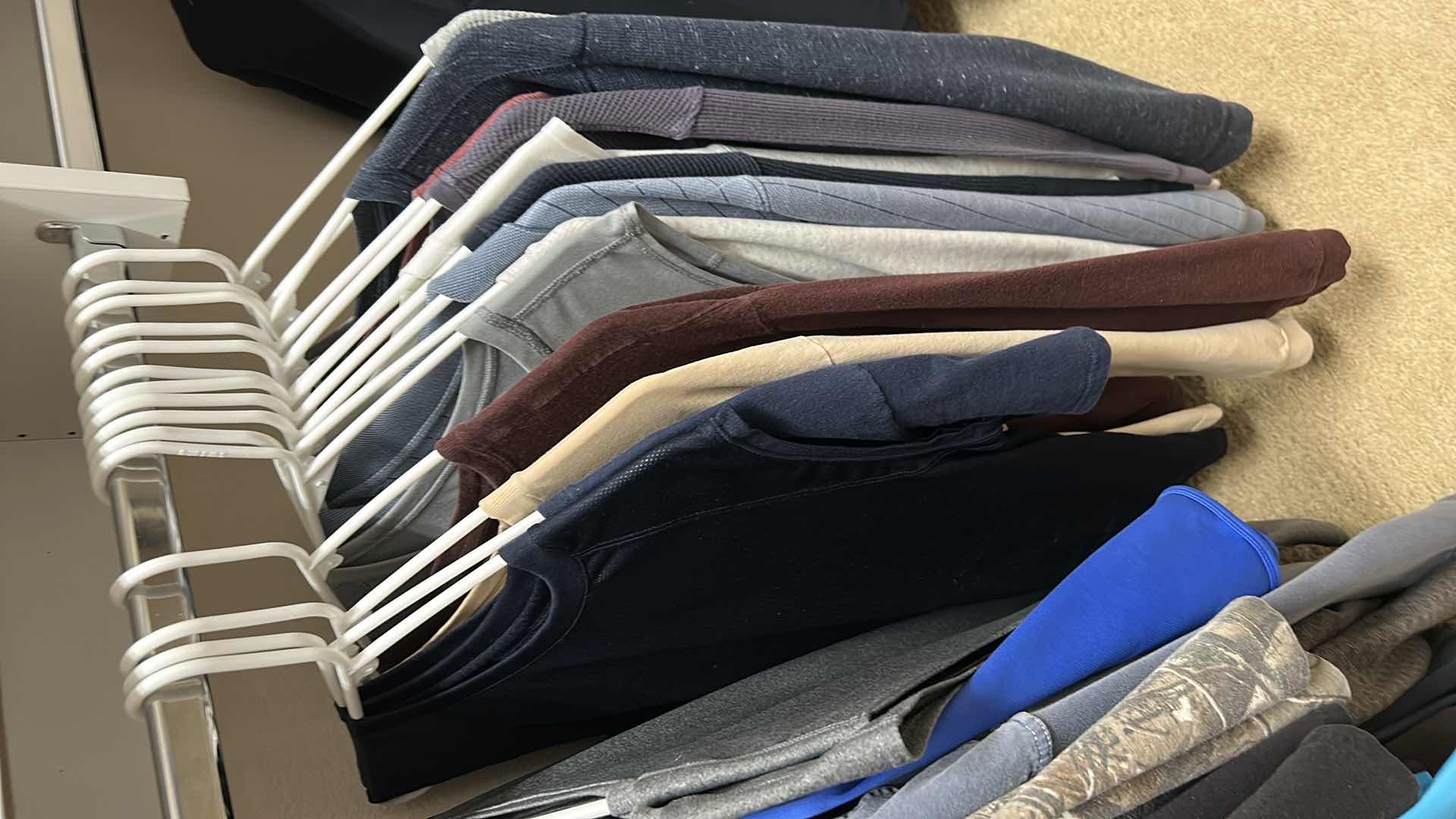 Photo 1 of Men’s clothing assortment, mostly size large