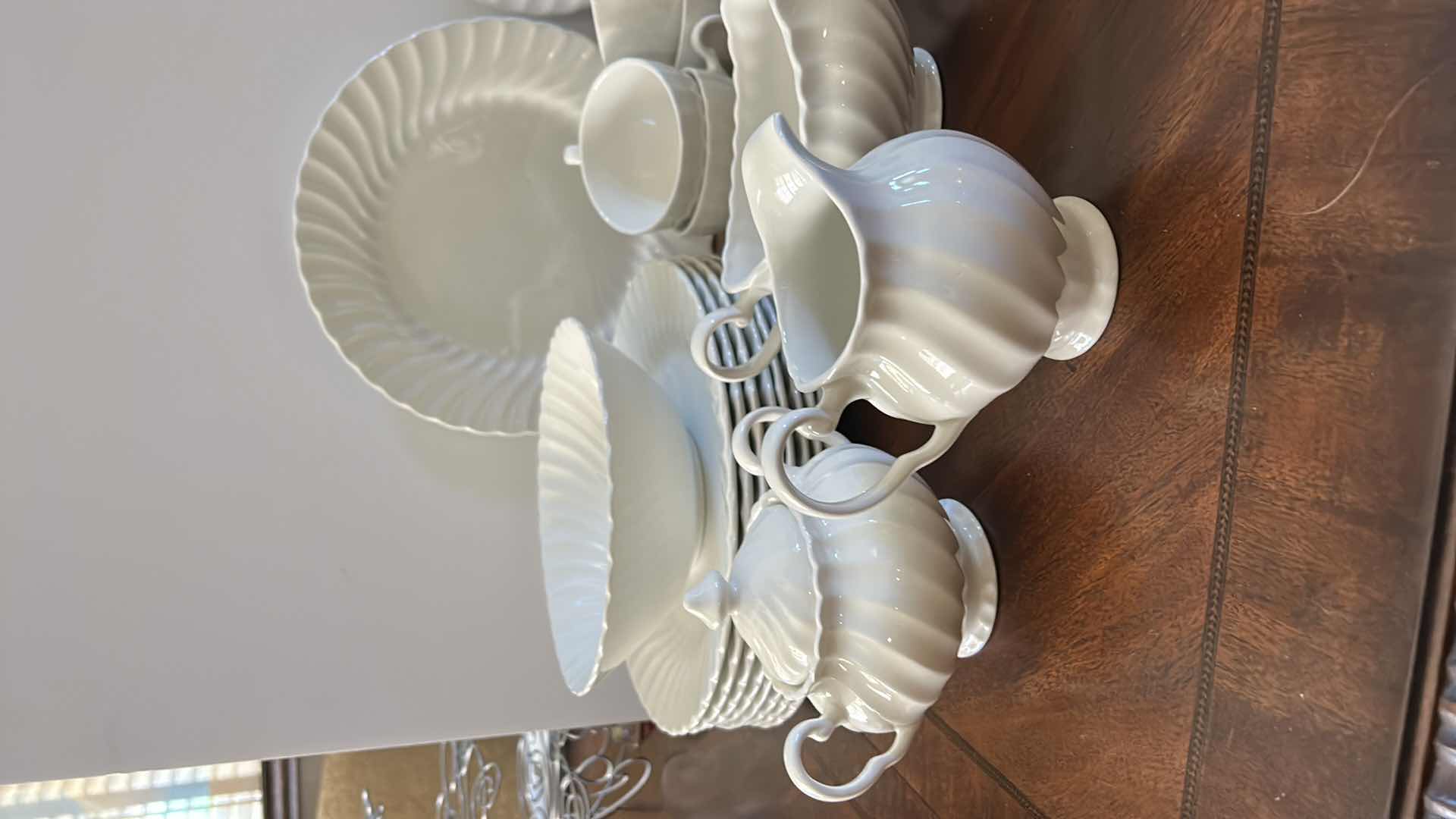Photo 1 of 54 PC JOHNSON BROTHERS MADE IN ENGLAND DINNERWARE ASSORTMENT