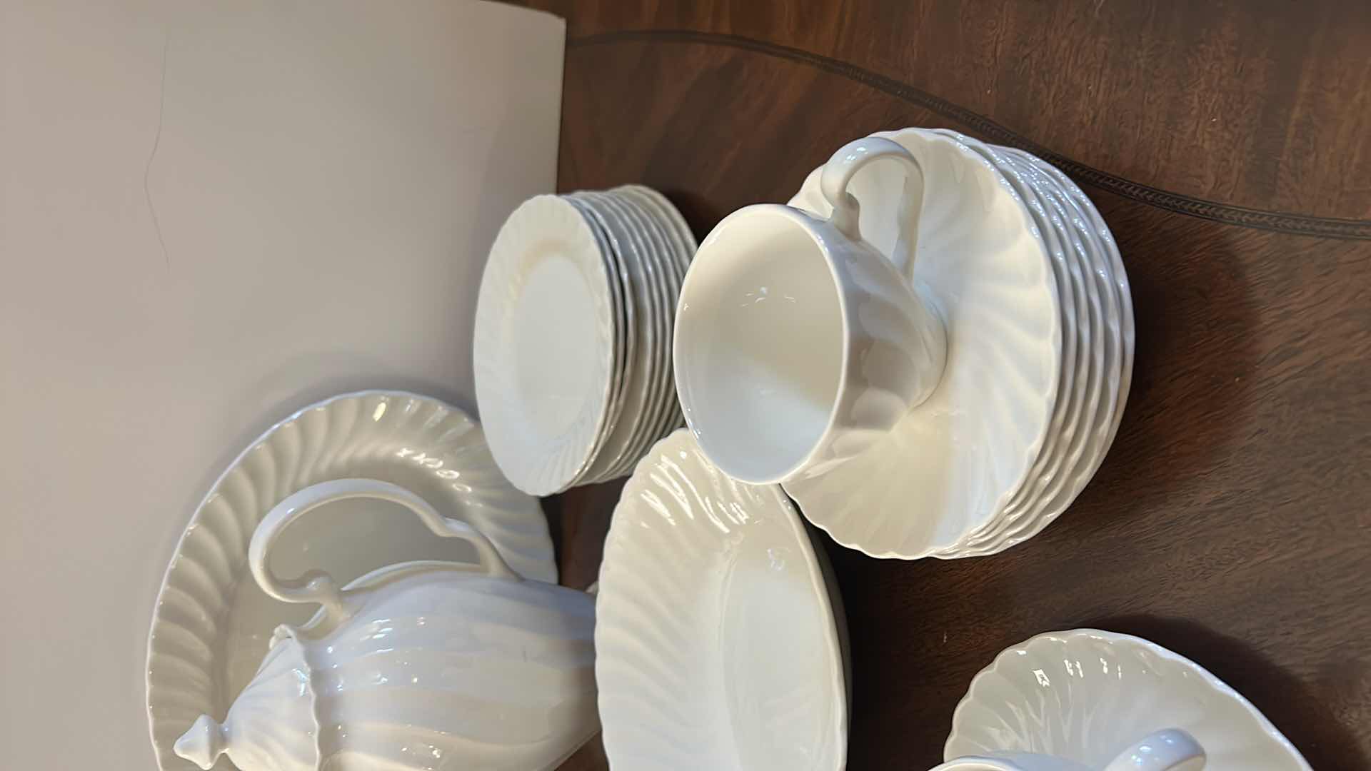 Photo 1 of 54 PC JOHNSON BROTHERS MADE IN ENGLAND DINNERWARE ASSORTMENT