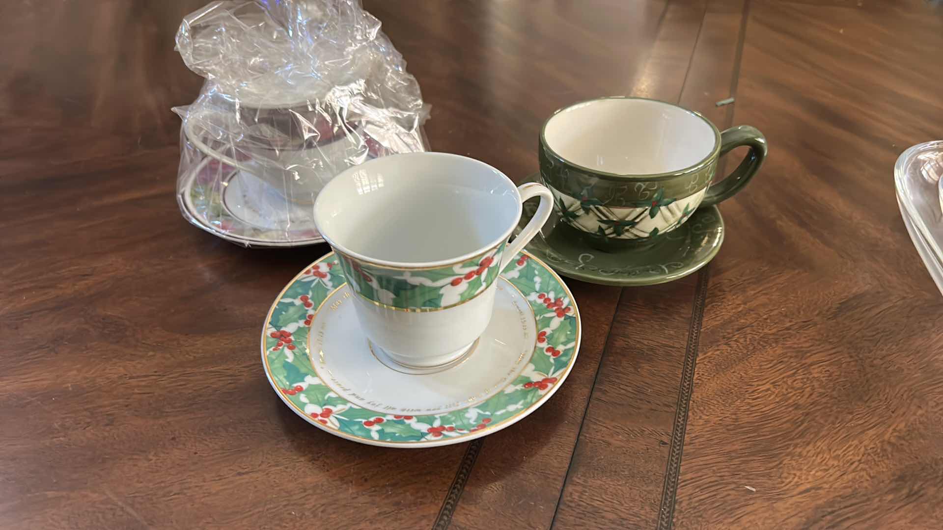 Photo 1 of MISC KITCHEN ASSORTMENT