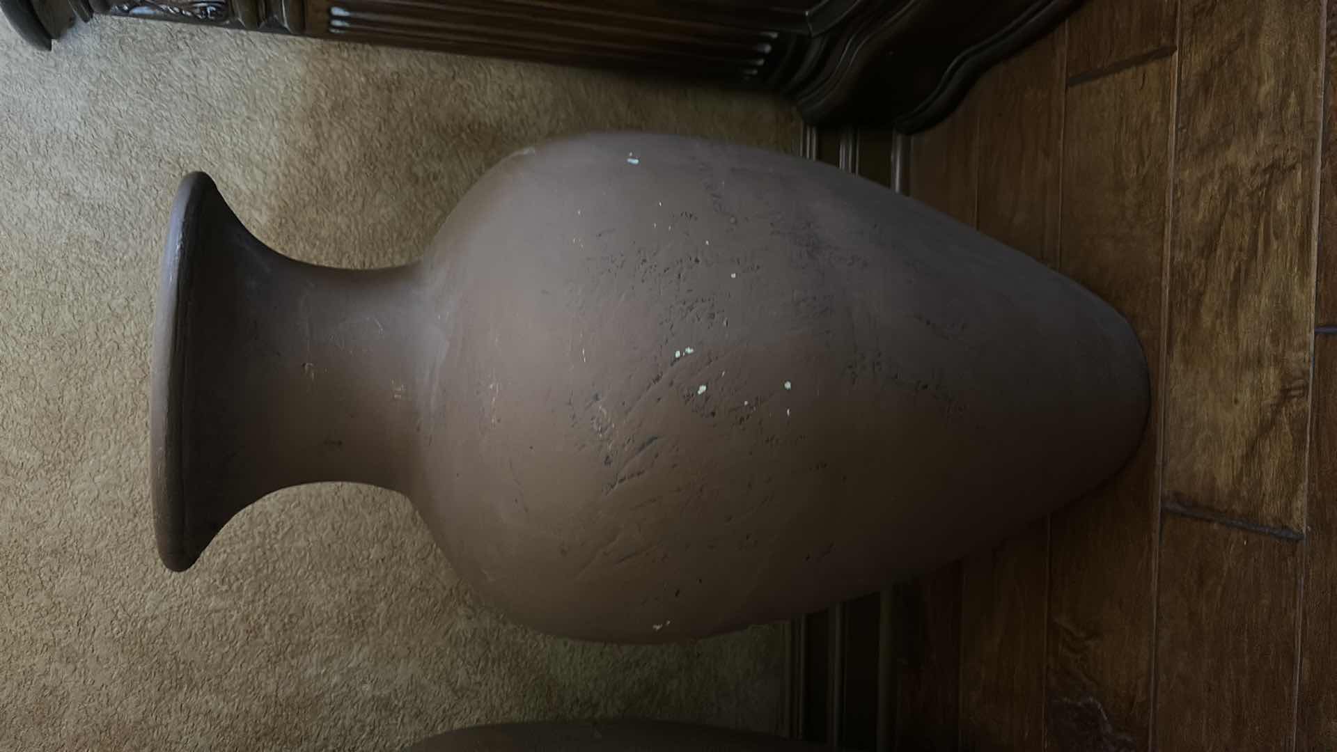 Photo 1 of CERAMIC VASE