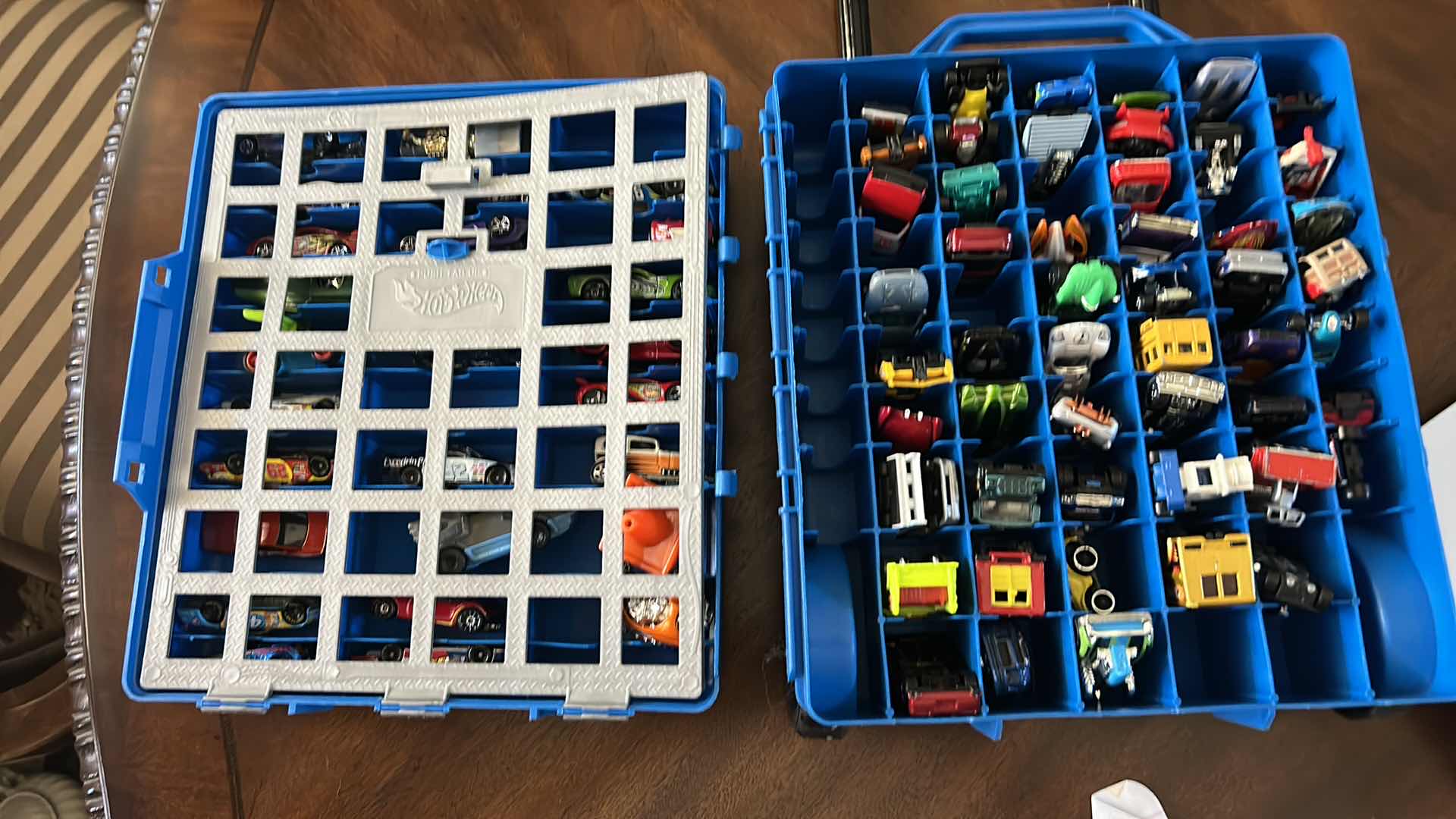 Photo 1 of COLLECTIBLE TOYS - HOT WHEELS CARS IN SPEED SHOP CARRYING CASE HOLDS 100 CARS