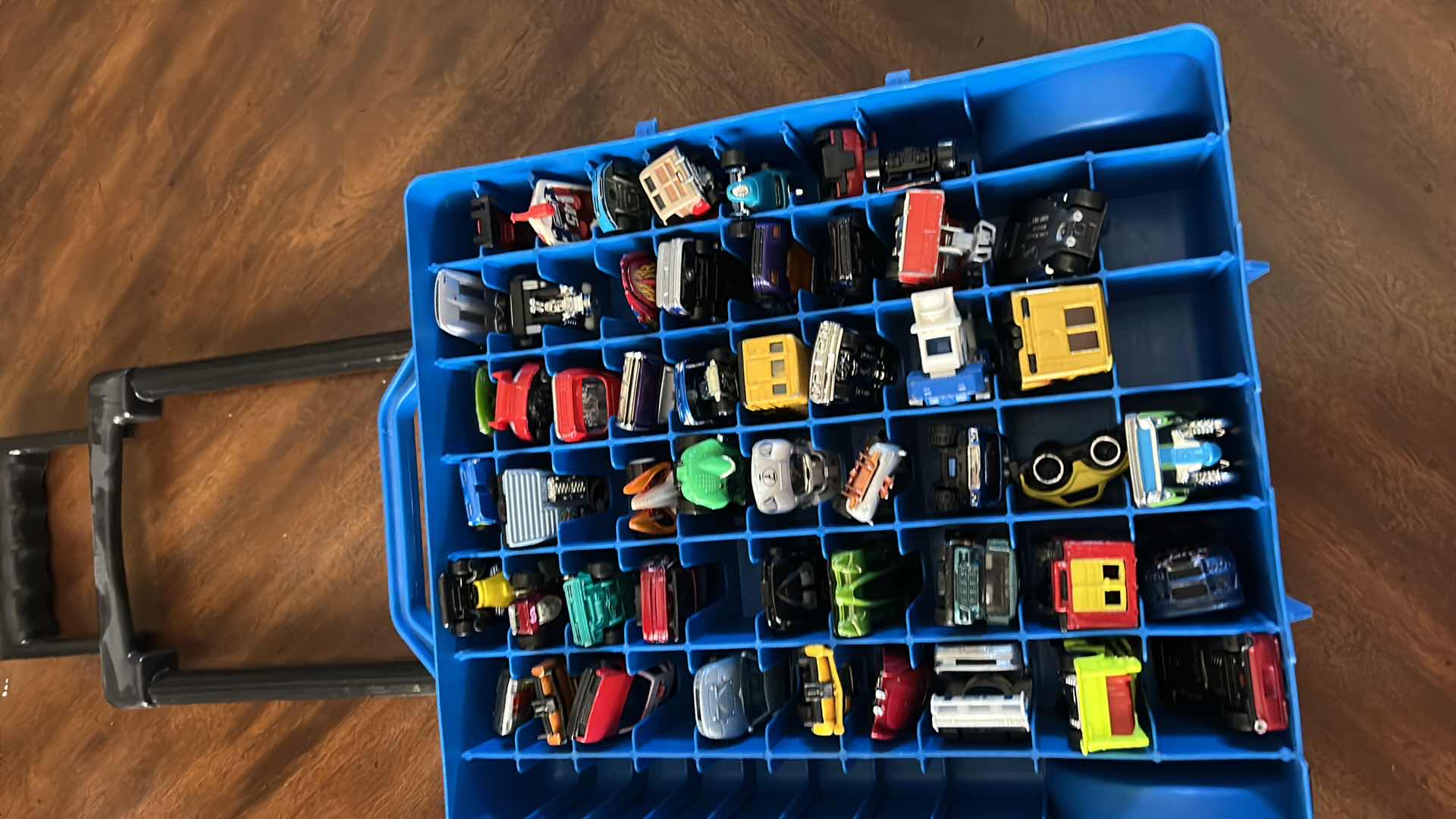 Photo 1 of COLLECTIBLE TOYS - HOT WHEELS CARS IN SPEED SHOP CARRYING CASE HOLDS 100 CARS