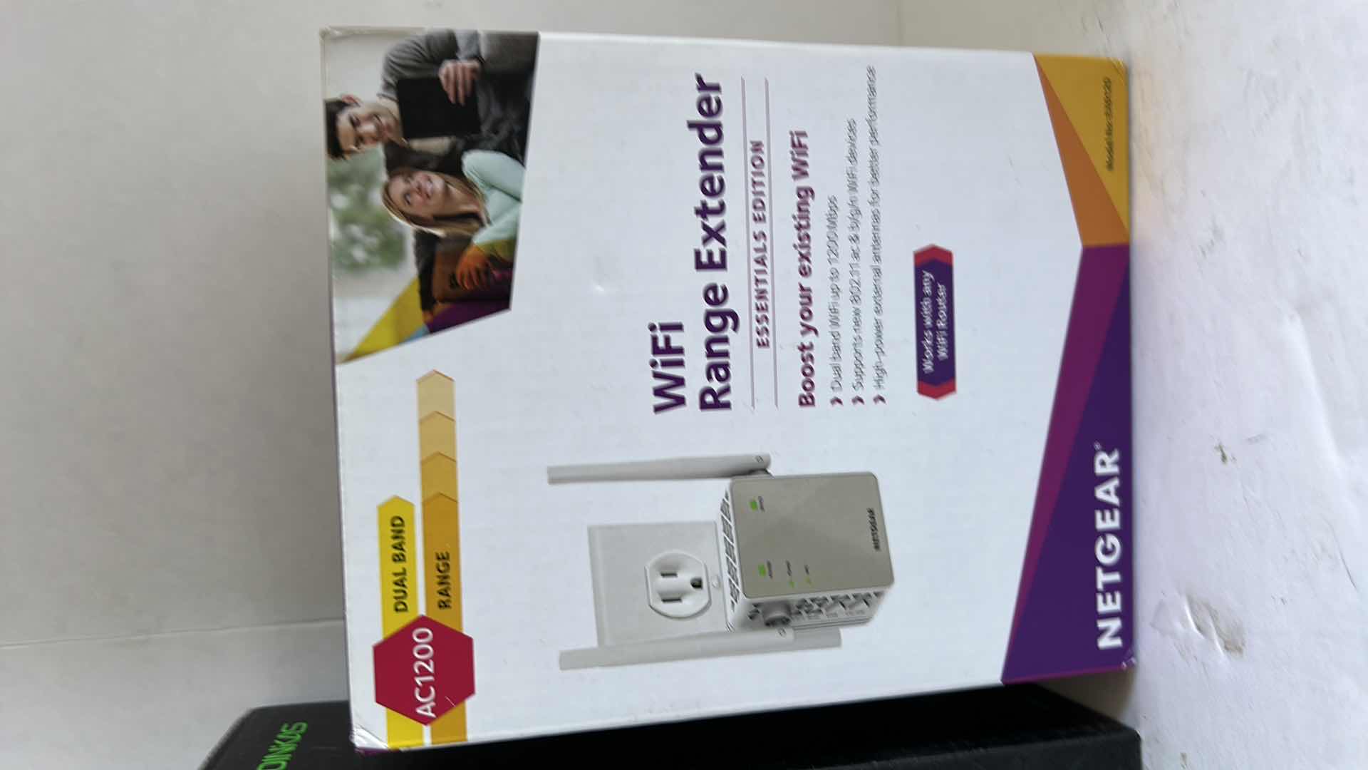 Photo 1 of NEW TECH GEAR - GAMING HEADSET AND WI-FI RANGE EXTENDER