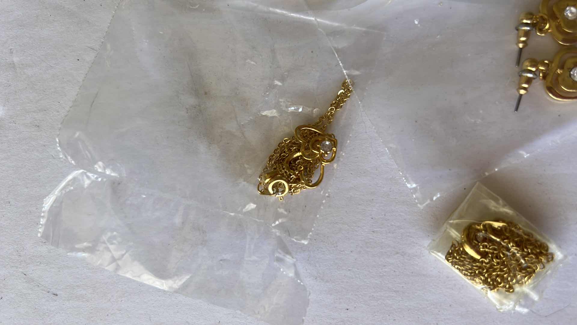 Photo 4 of COSTUME JEWELRY ASSORTMENT