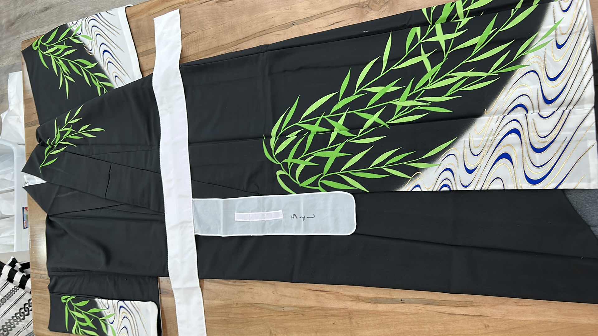 Photo 1 of  JAPANESE KIMONO w BELT