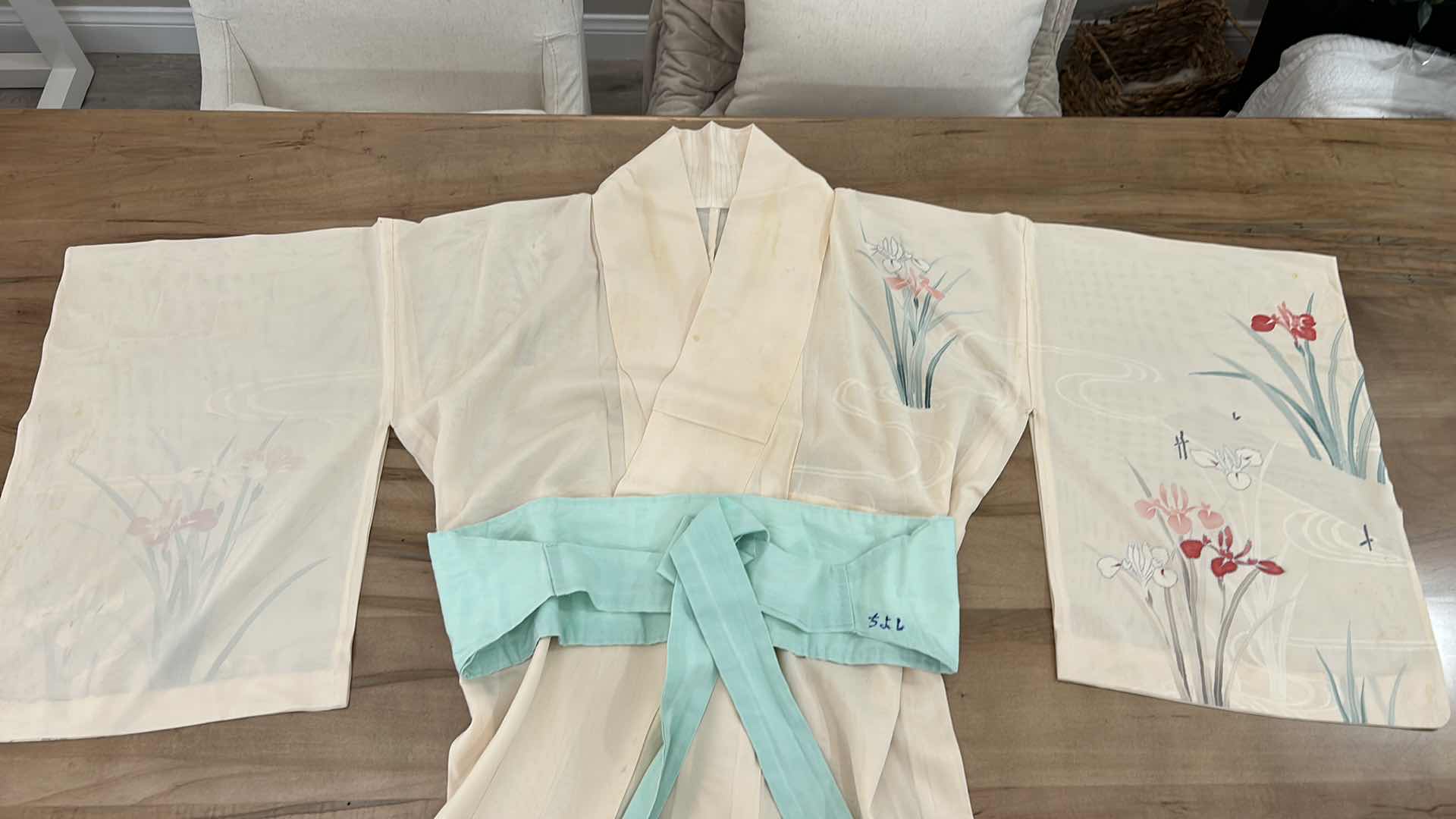 Photo 1 of JAPANESE KIMONO W BELT
