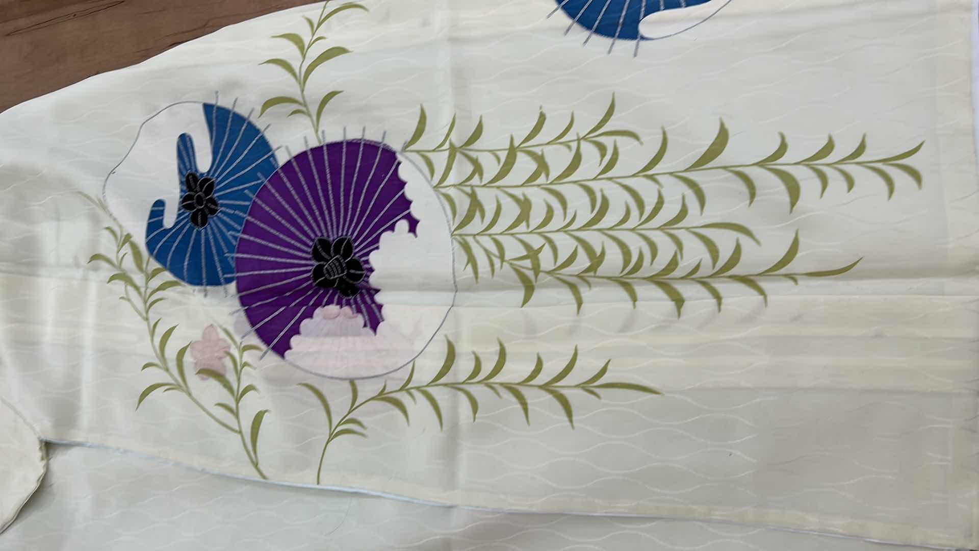 Photo 2 of  JAPANESE KIMONO W BELT