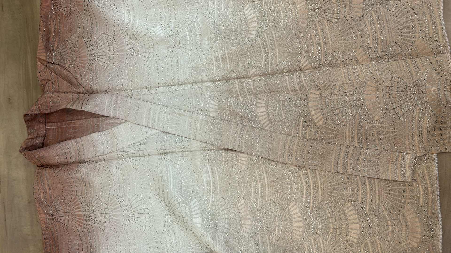 Photo 1 of KIMONO TOP