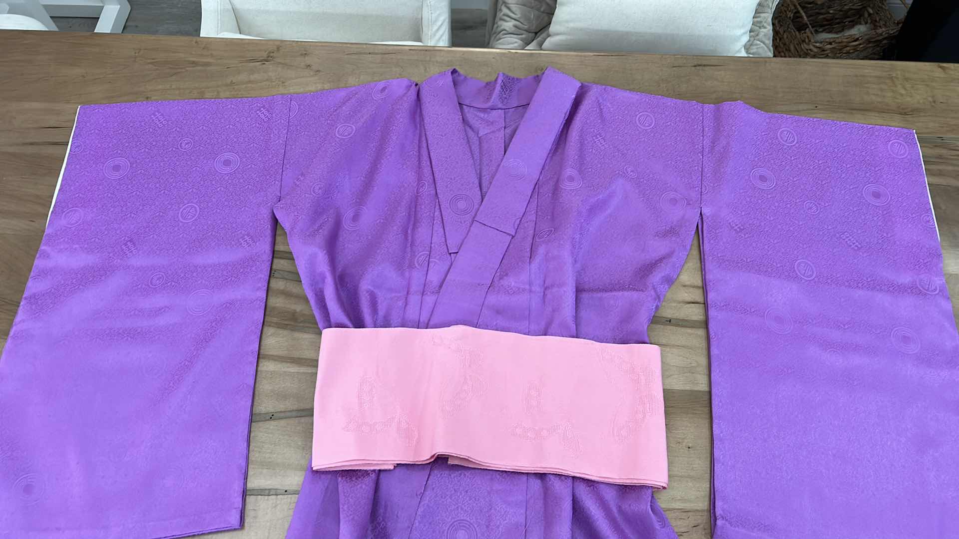 Photo 5 of  JAPANESE KIMONO W BELT