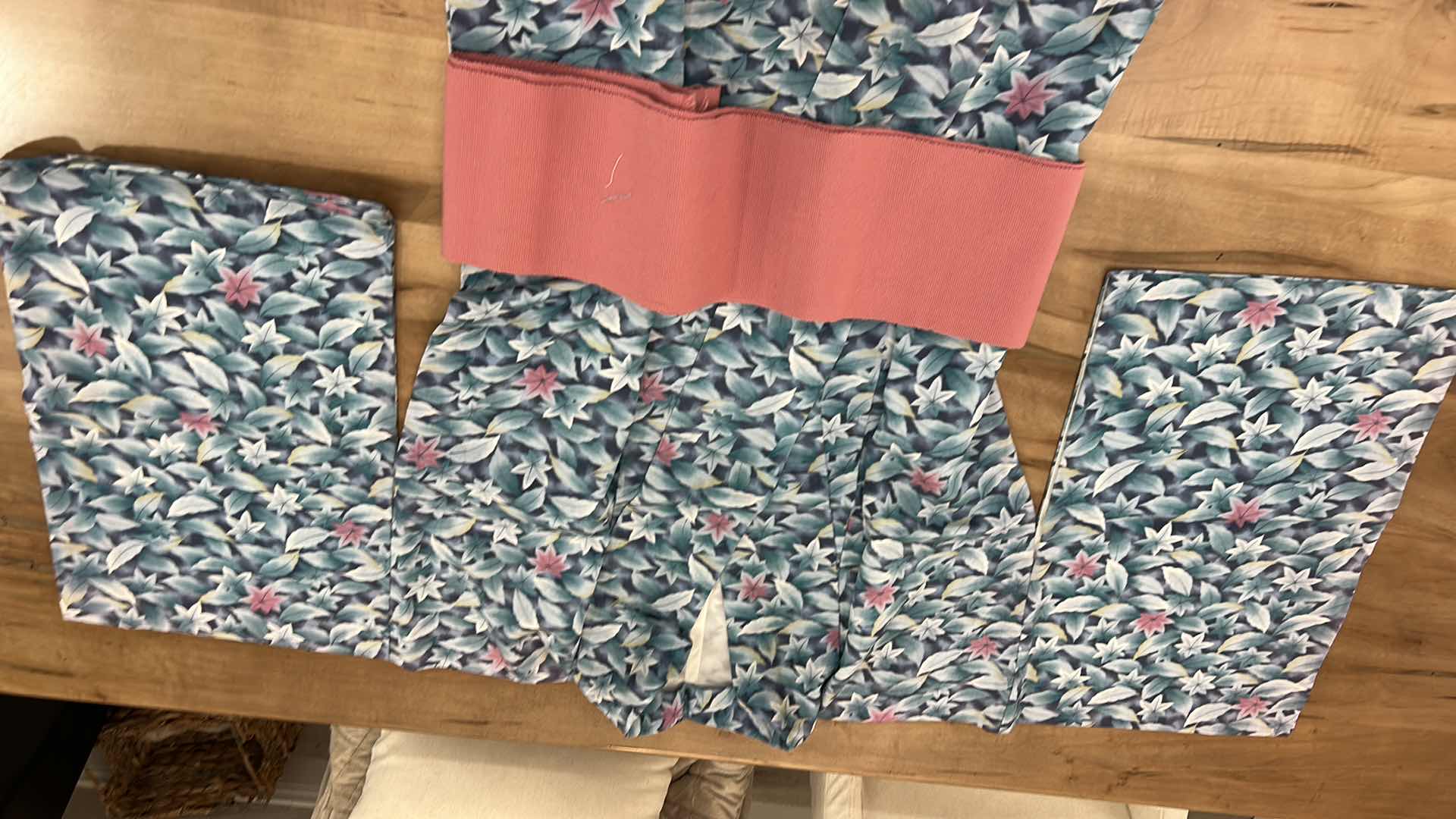 Photo 1 of JAPANESE KIMONO W BELT