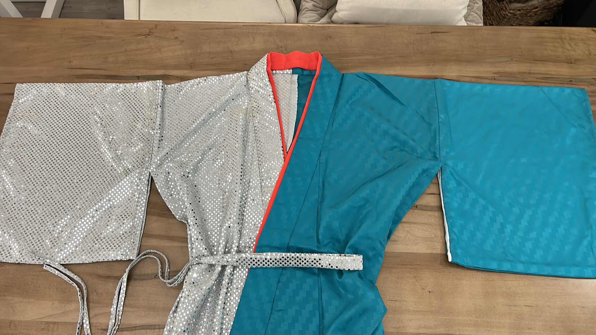 Photo 1 of  JAPANESE KIMONO W BELT