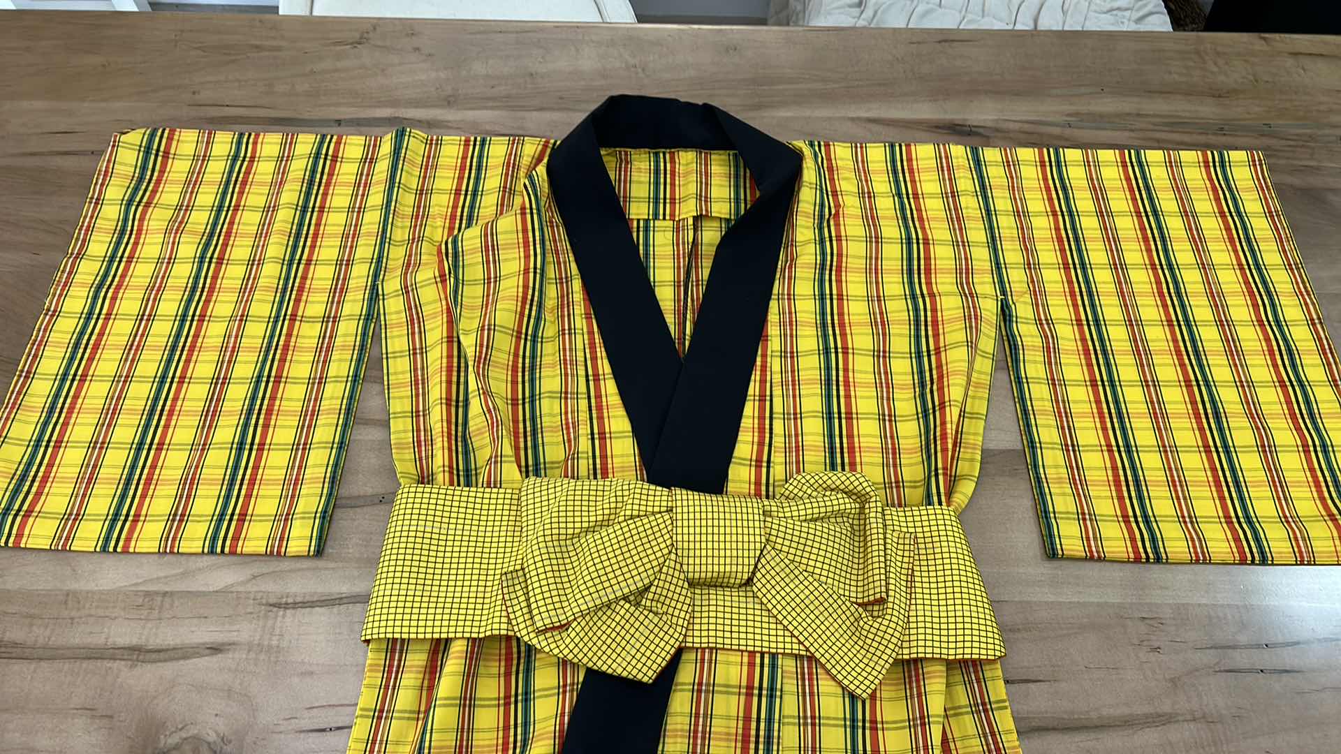 Photo 3 of JAPANESE KIMONO W BELT