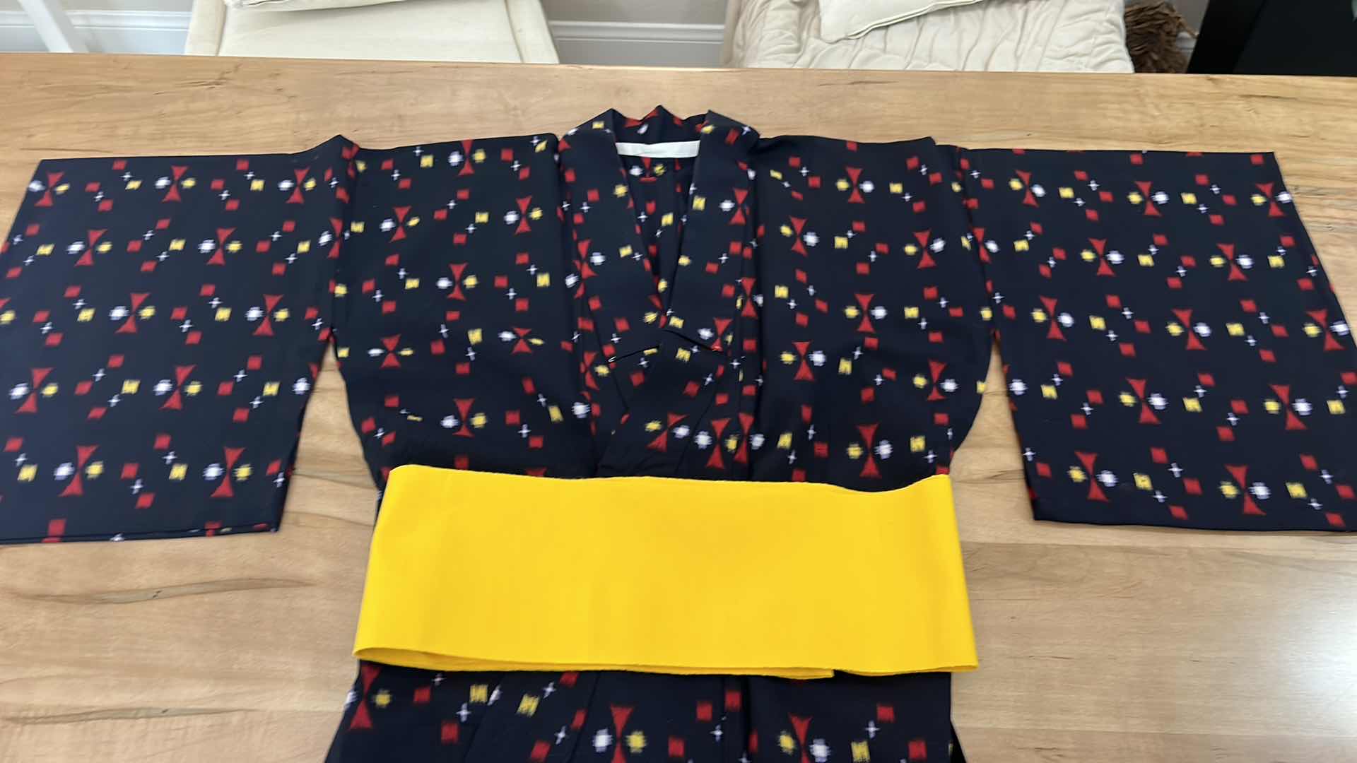 Photo 3 of JAPANESE KIMONO W BELT