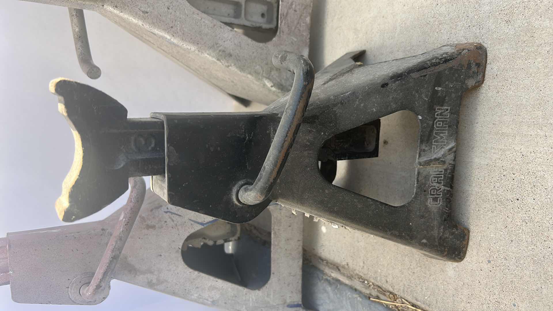 Photo 1 of 3 CAR JACKS