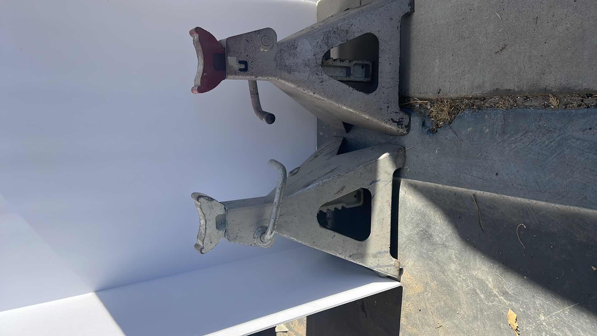 Photo 1 of 2 - 6 TON CAR JACKS
