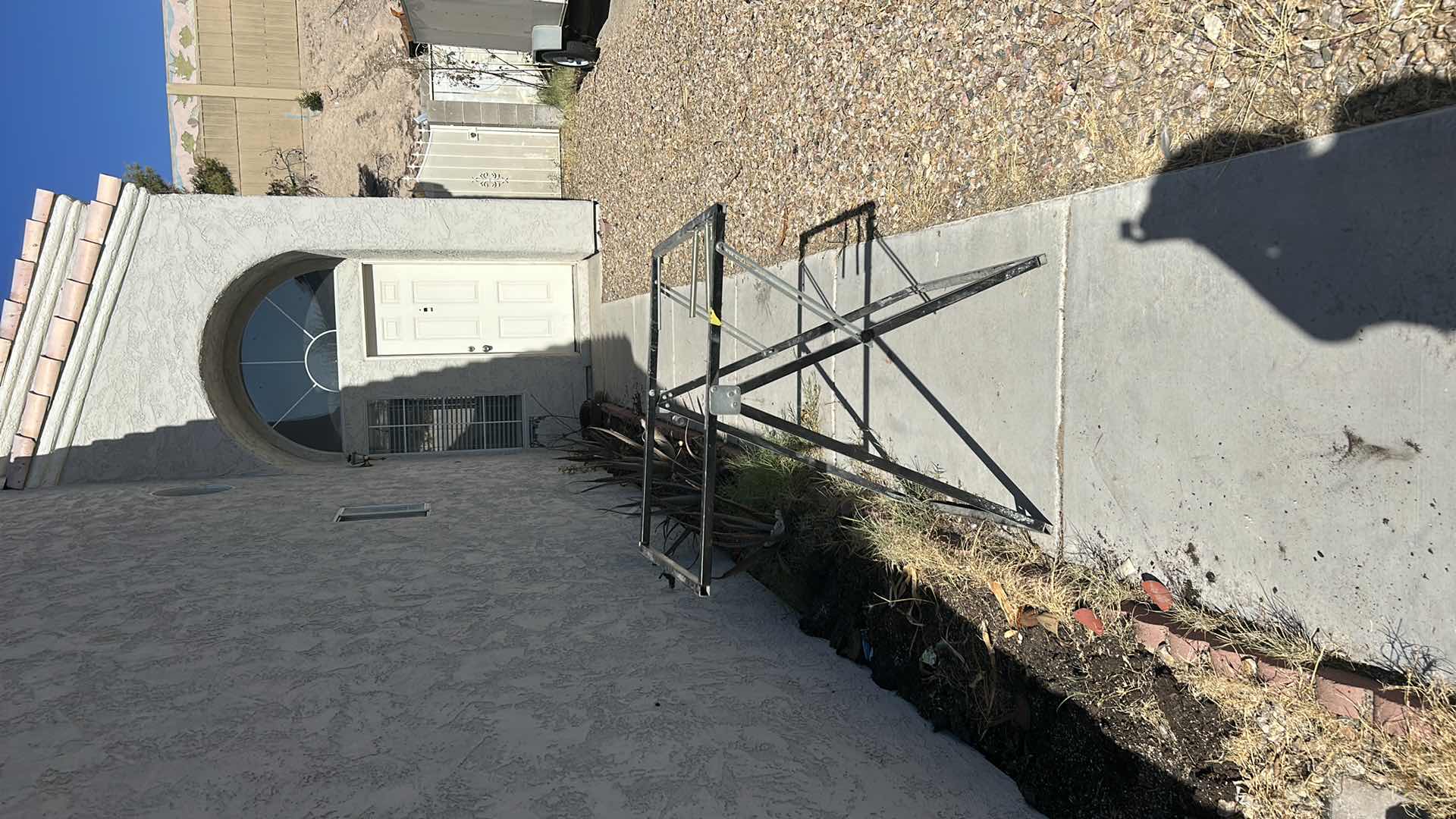 Photo 1 of MECHANICS TOOL - BUMPER STAND