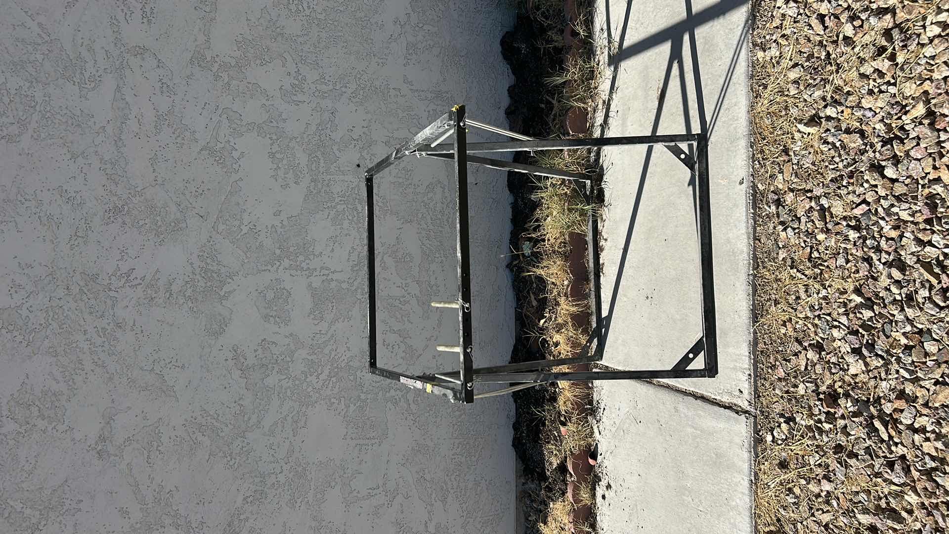 Photo 1 of MECHANICS TOOL - BUMPER STAND