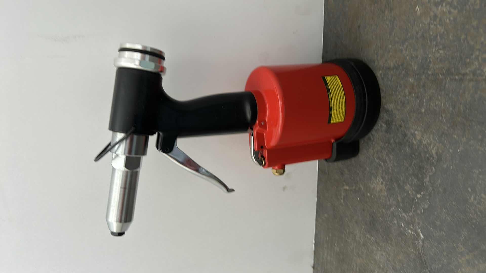 Photo 1 of 1/4” AIR RIVETER