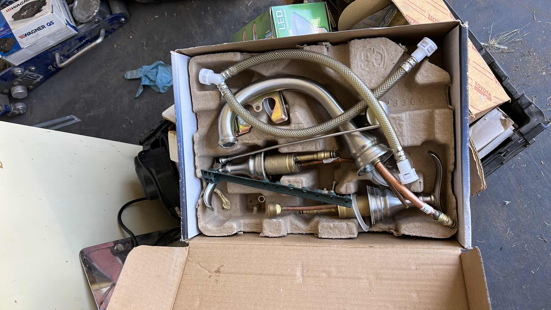 Photo 1 of CRATE OF GARAGE ITEMS