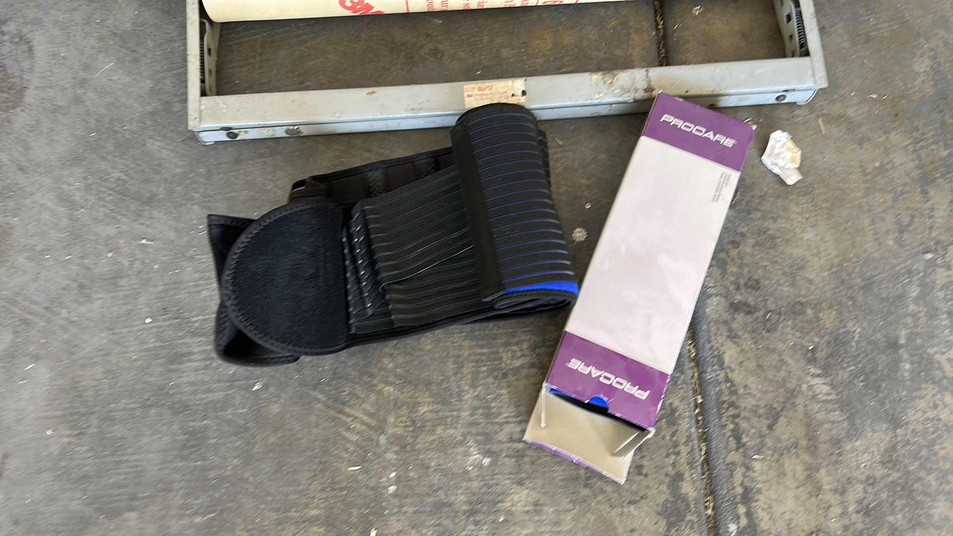 Photo 1 of CAR MATERIAL, WELDER DEFLECTOR PAPER AND BUCKET AND BACK BRACES