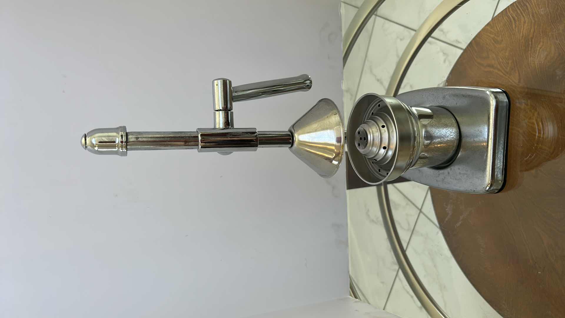 Photo 1 of PROFESSIONAL FRUIT JUICER