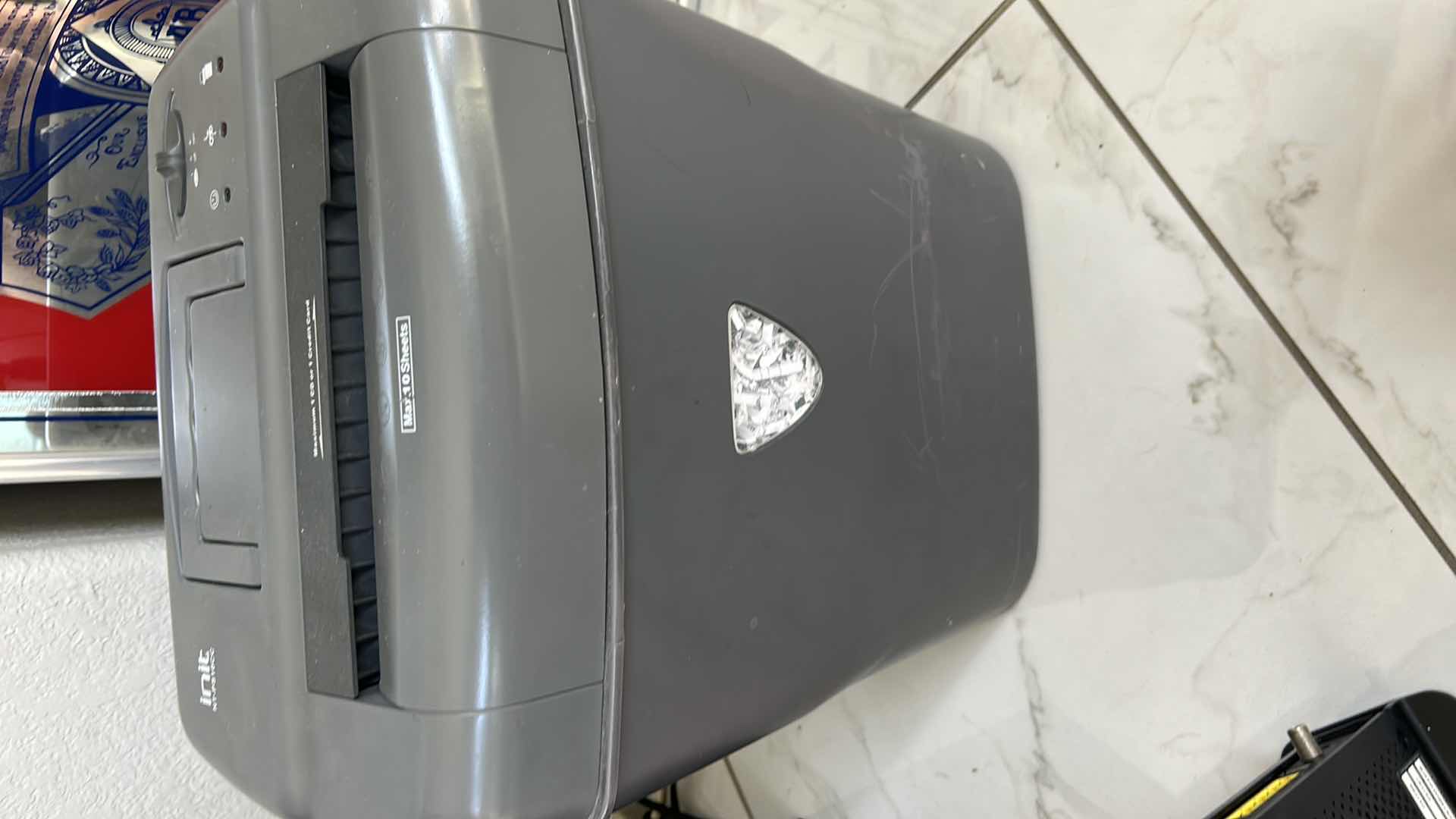 Photo 1 of ELECTRONICS ASSORTMENT