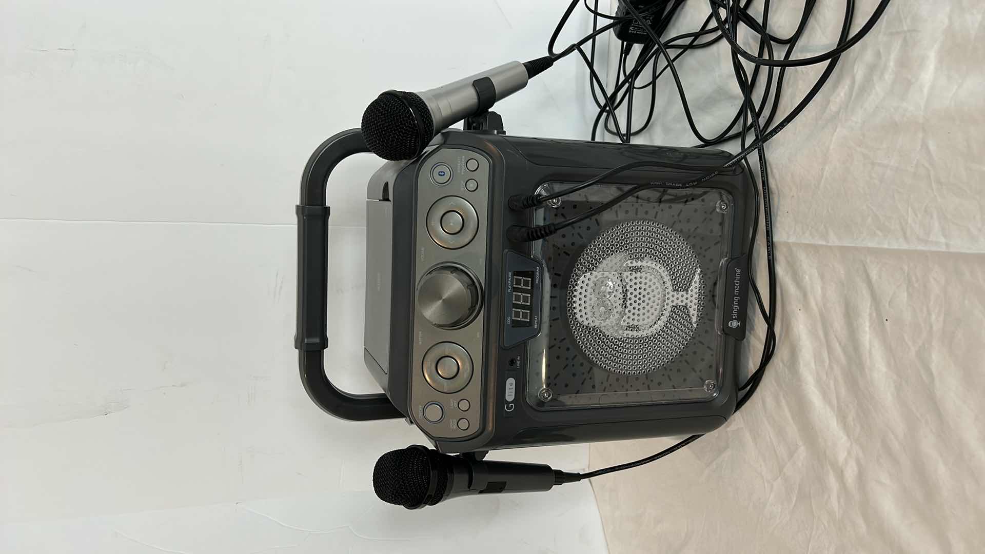 Photo 1 of SINGING KARAOKE MACHINE
