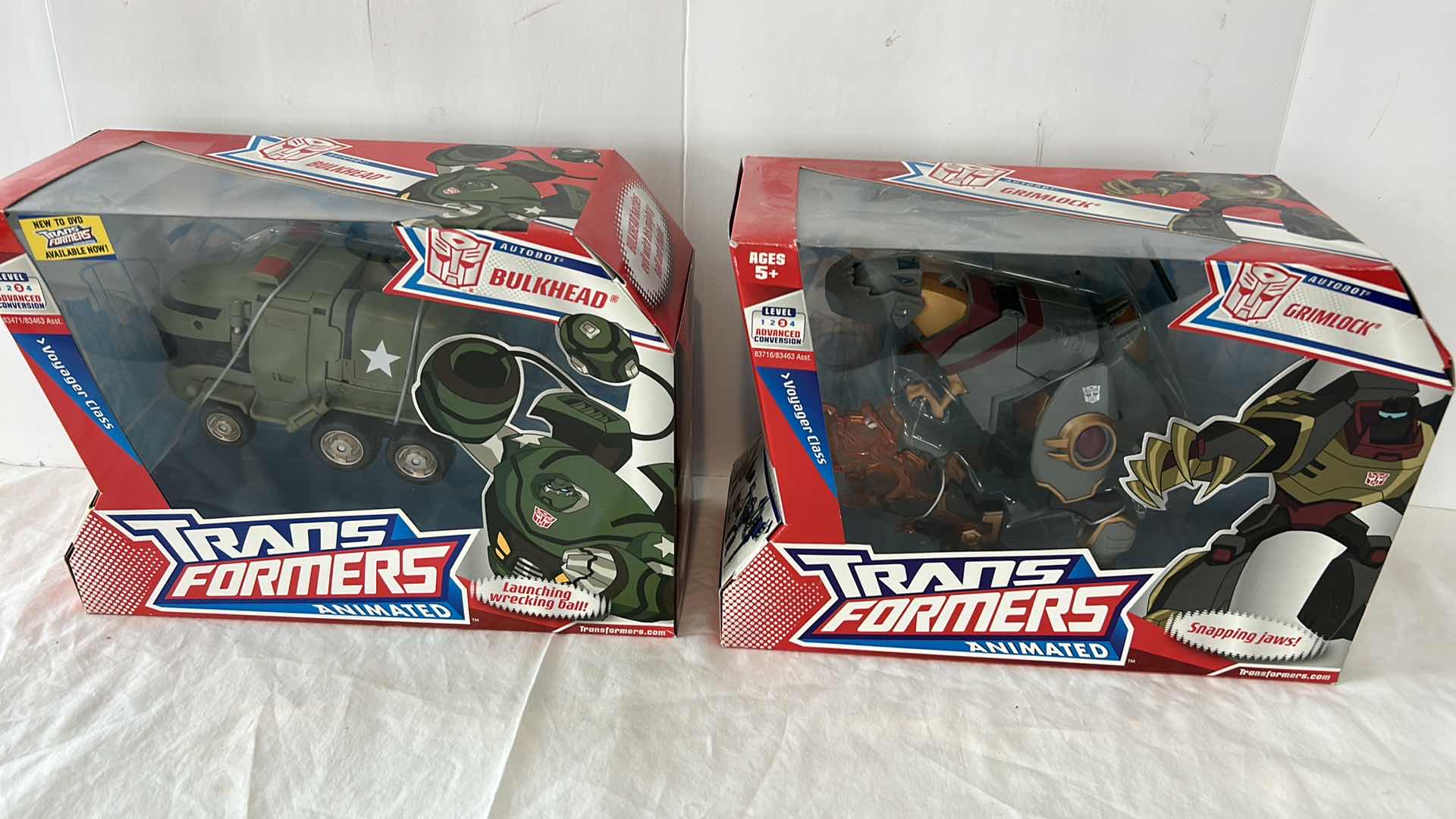 Photo 1 of 2 NEW ANIMATED TRANSFORMERS