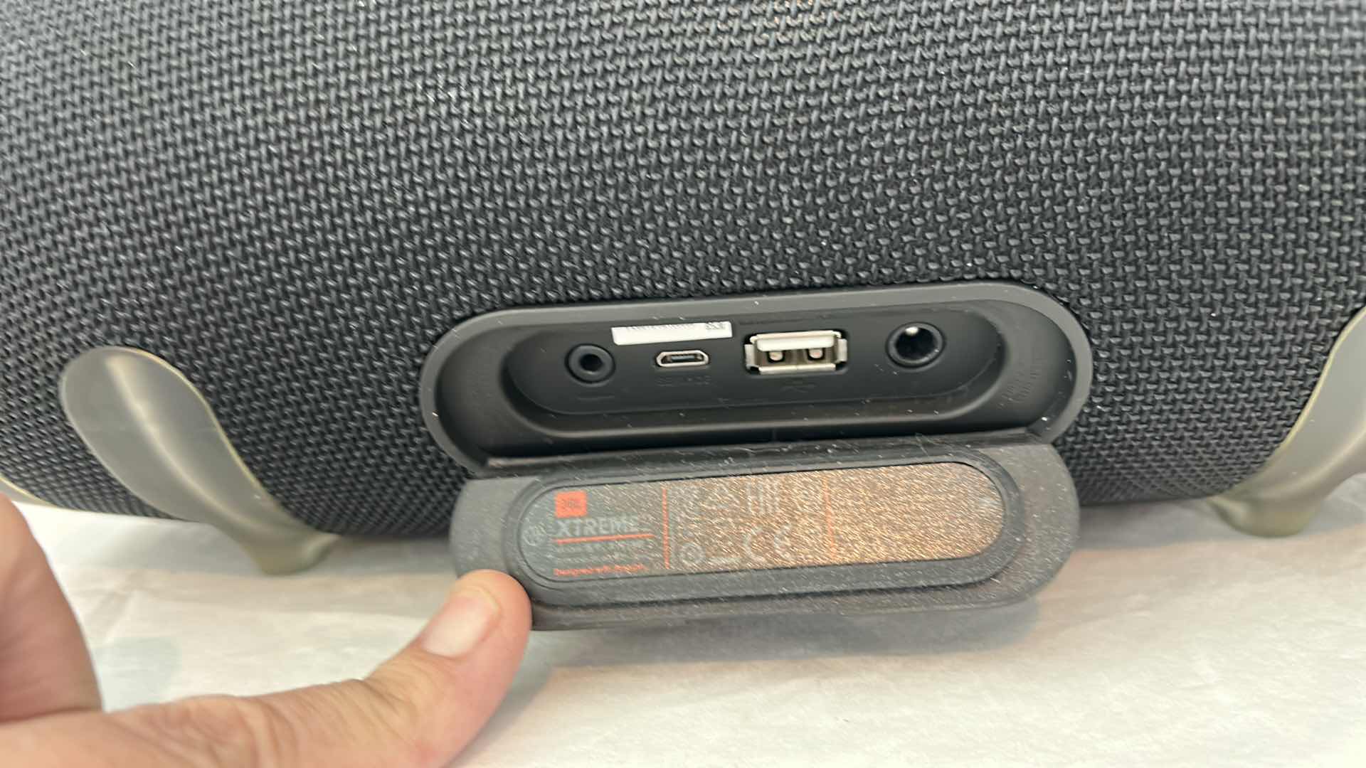 Photo 1 of JBL SPEAKER