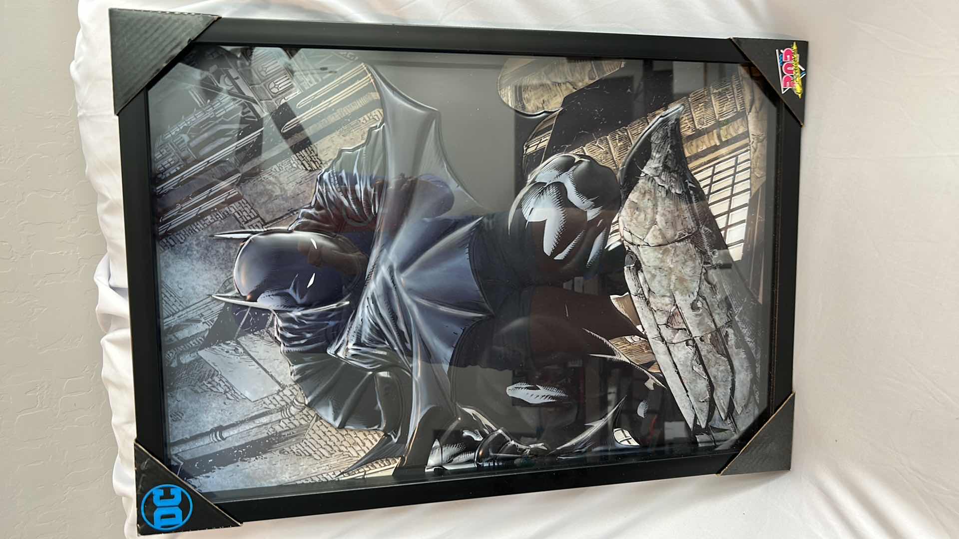 Photo 1 of NEW DC COMIC BATMAN ARTWORK FRAMED 16” x 23”