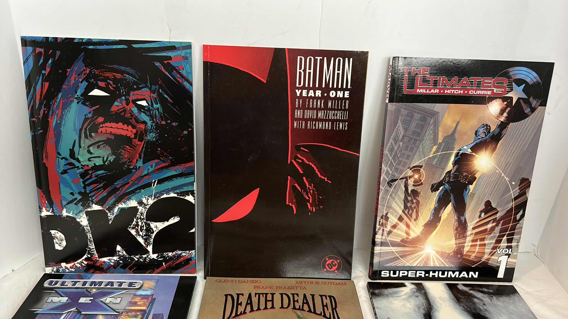 Photo 2 of COMIC MAGAZINES