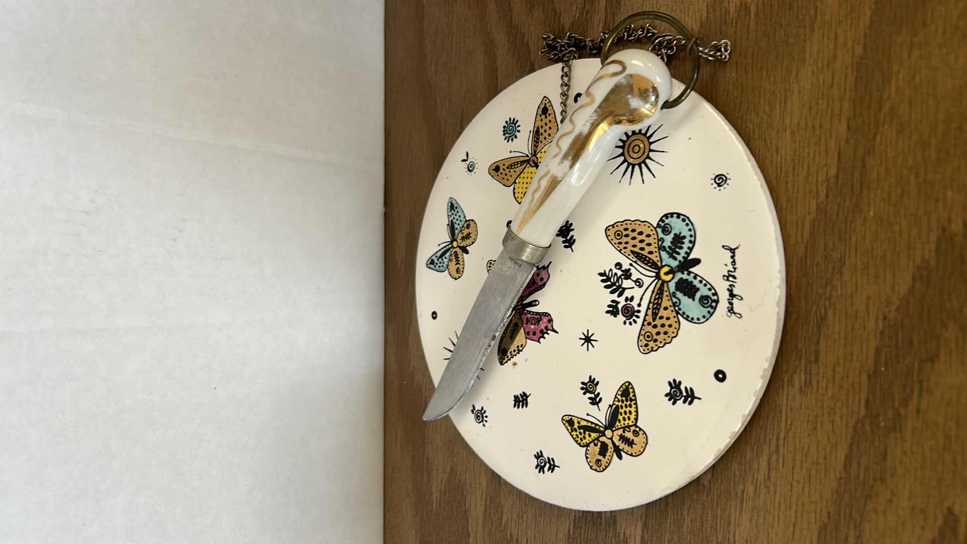 Photo 9 of HOME DECOR AND KITCHEN ASSORTMENT