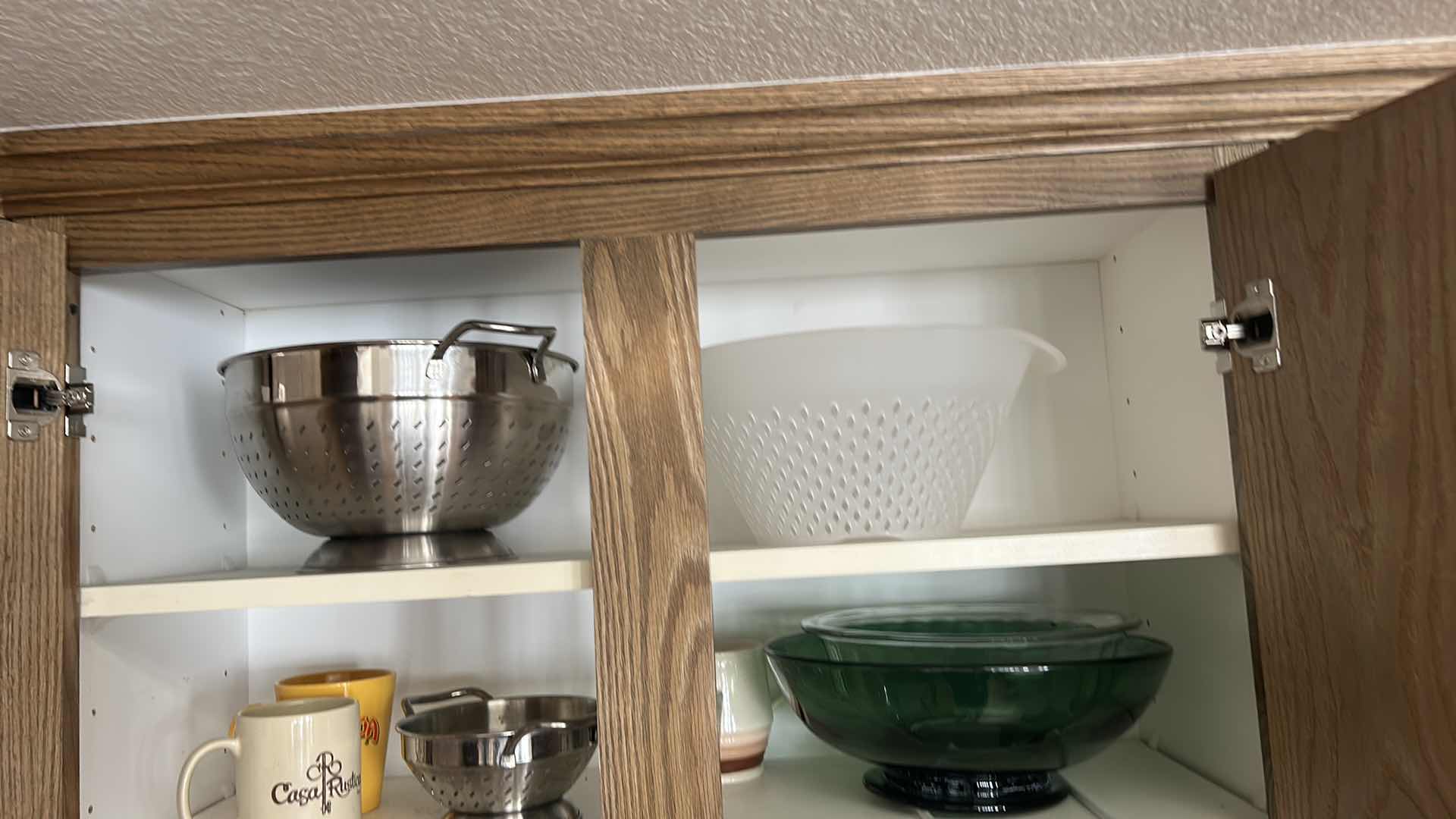 Photo 1 of CONTENTS OF CABINET