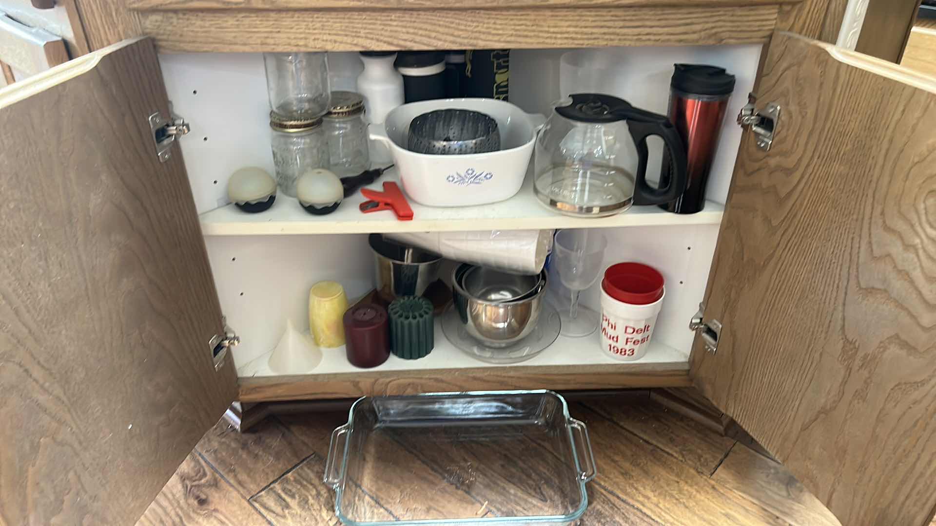 Photo 1 of CONTENTS OF CABINET