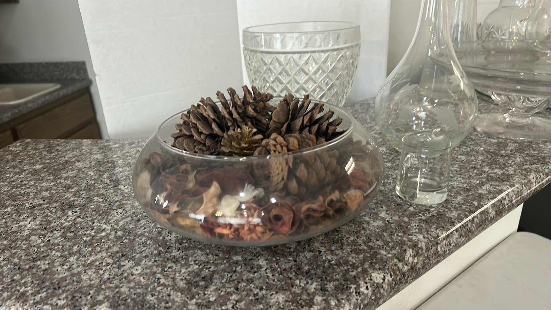 Photo 1 of CRYSTAL AND GLASS ASSORTMENT