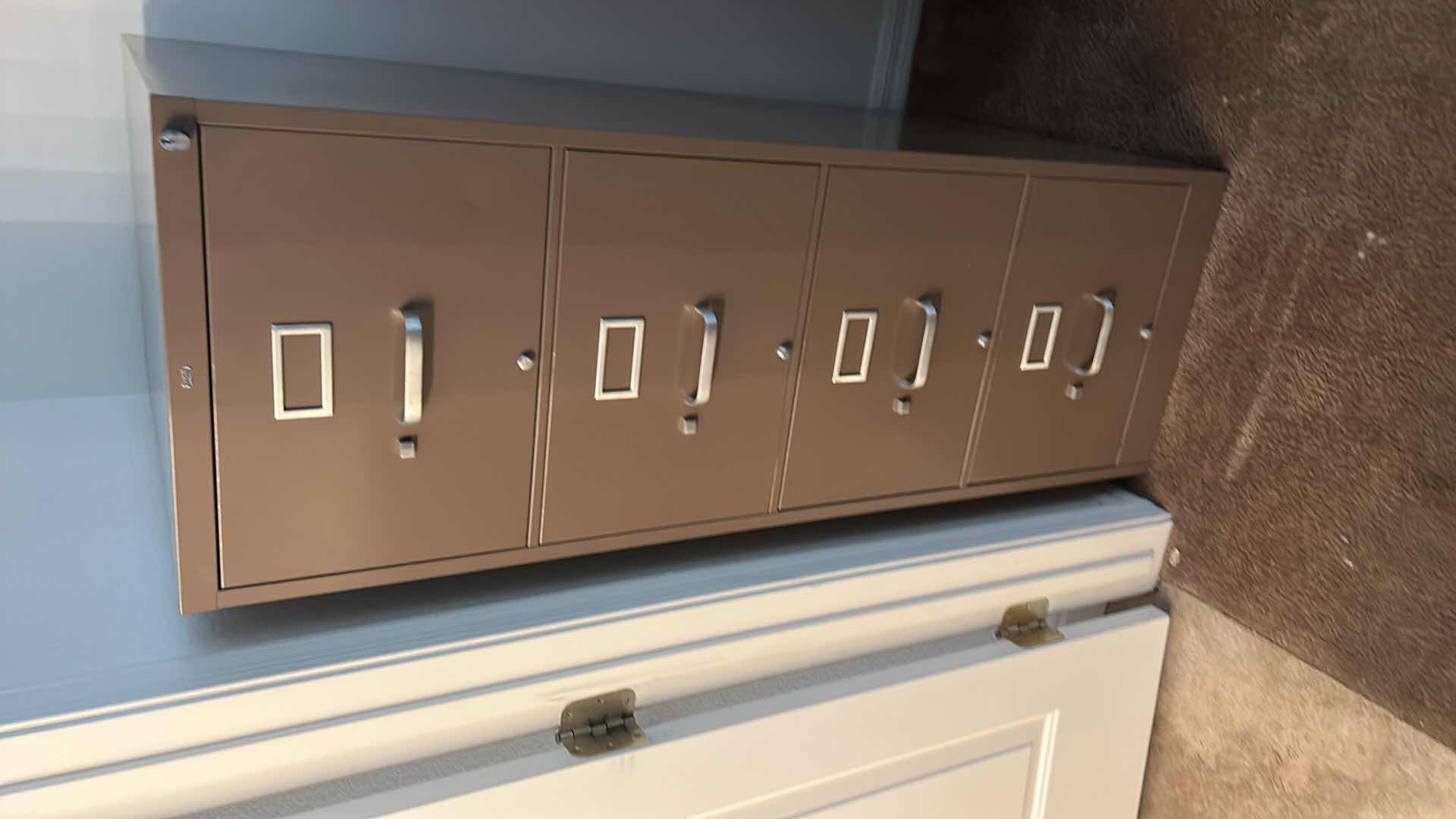 View 2 of 4 DRAWER METAL FILE CABINET W FILE FOLDERS 18 x 27 x 52 w KEY