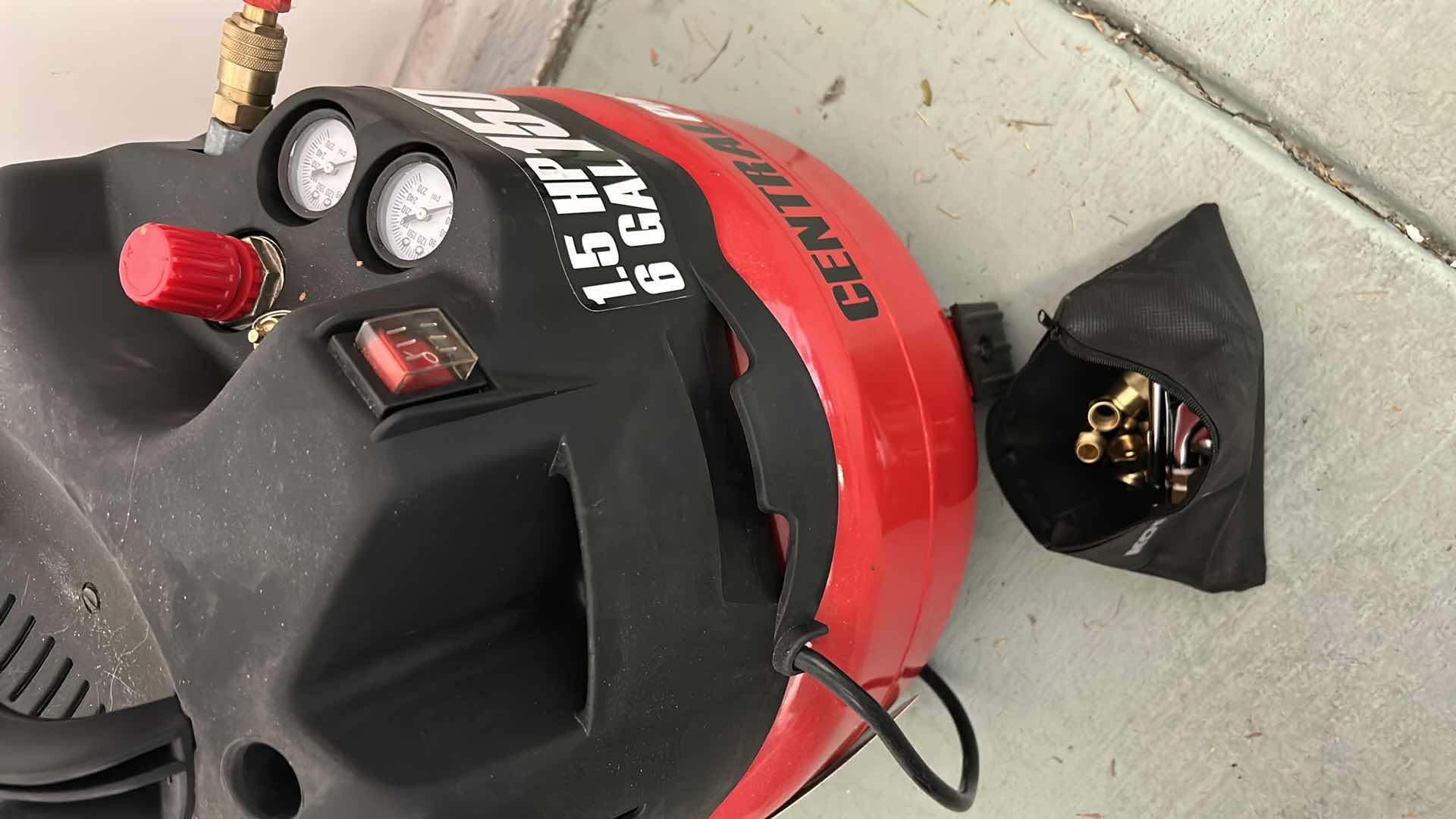 Photo 1 of CENTRAL PNEUMATIC AIR COMPRESSOR (TESTED) w NOZZLES.