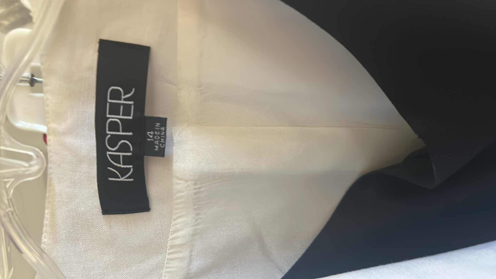 Photo 5 of WOMENS DRESSY AND BUSINESS EXEC CLOTHING ASSORTMENT SIZE 14 & 16