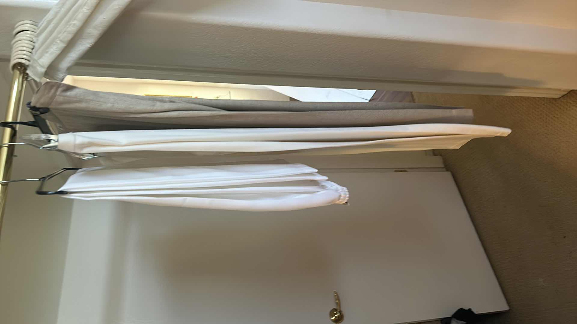 Photo 13 of WOMENS DRESSY AND BUSINESS EXEC CLOTHING ASSORTMENT MOSTLY SIZE 16