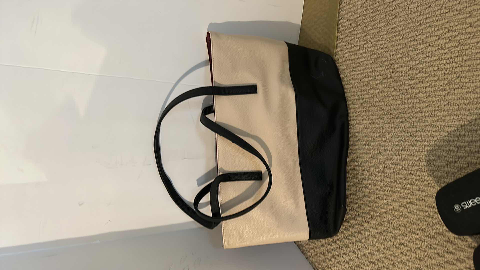 Photo 1 of WOMENS CLOTHING AND ACCESSORY ASSORTMENT CHICOS SIZE 2