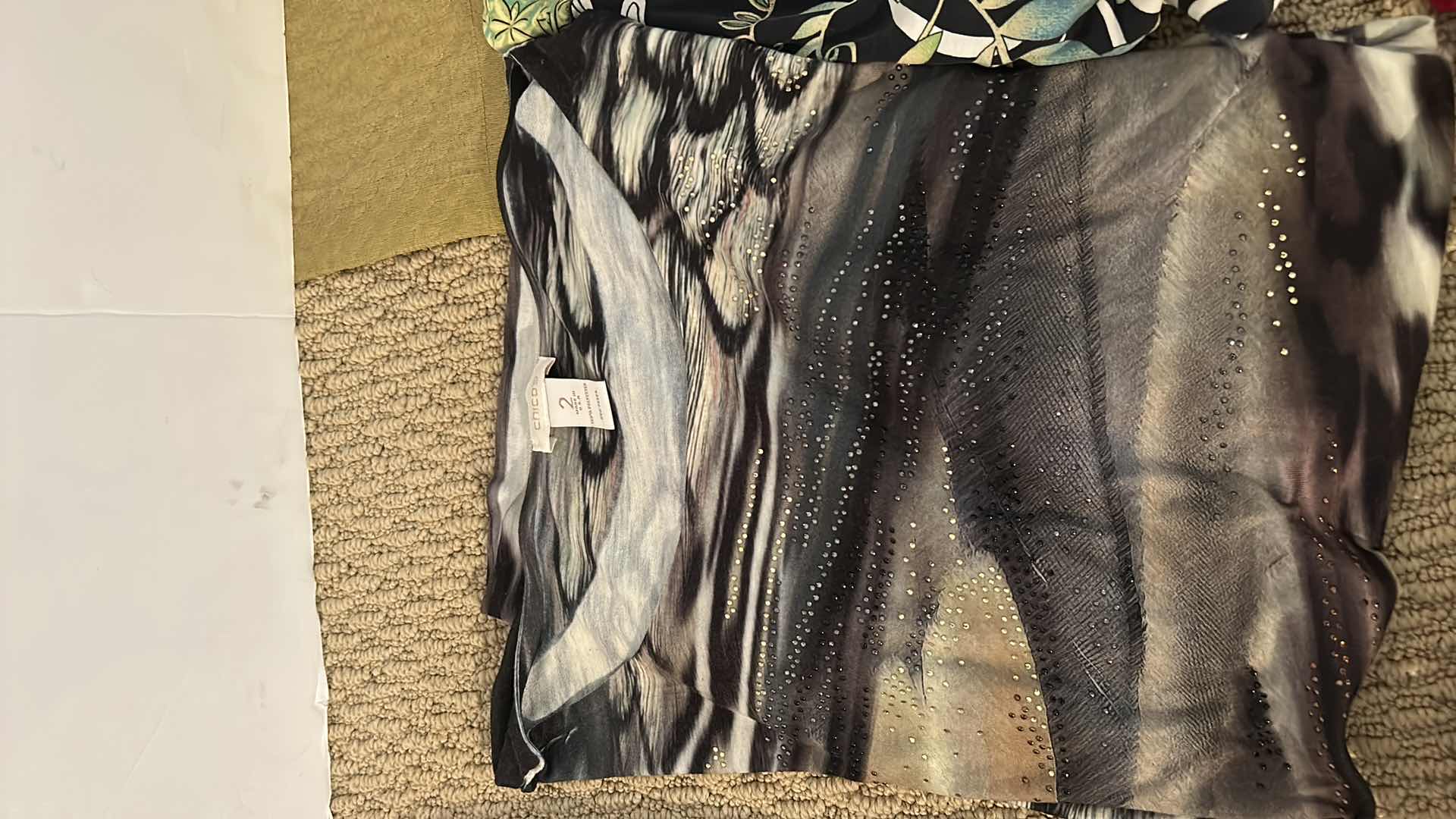 Photo 1 of WOMENS CLOTHING AND ACCESSORY ASSORTMENT CHICOS SIZE 2