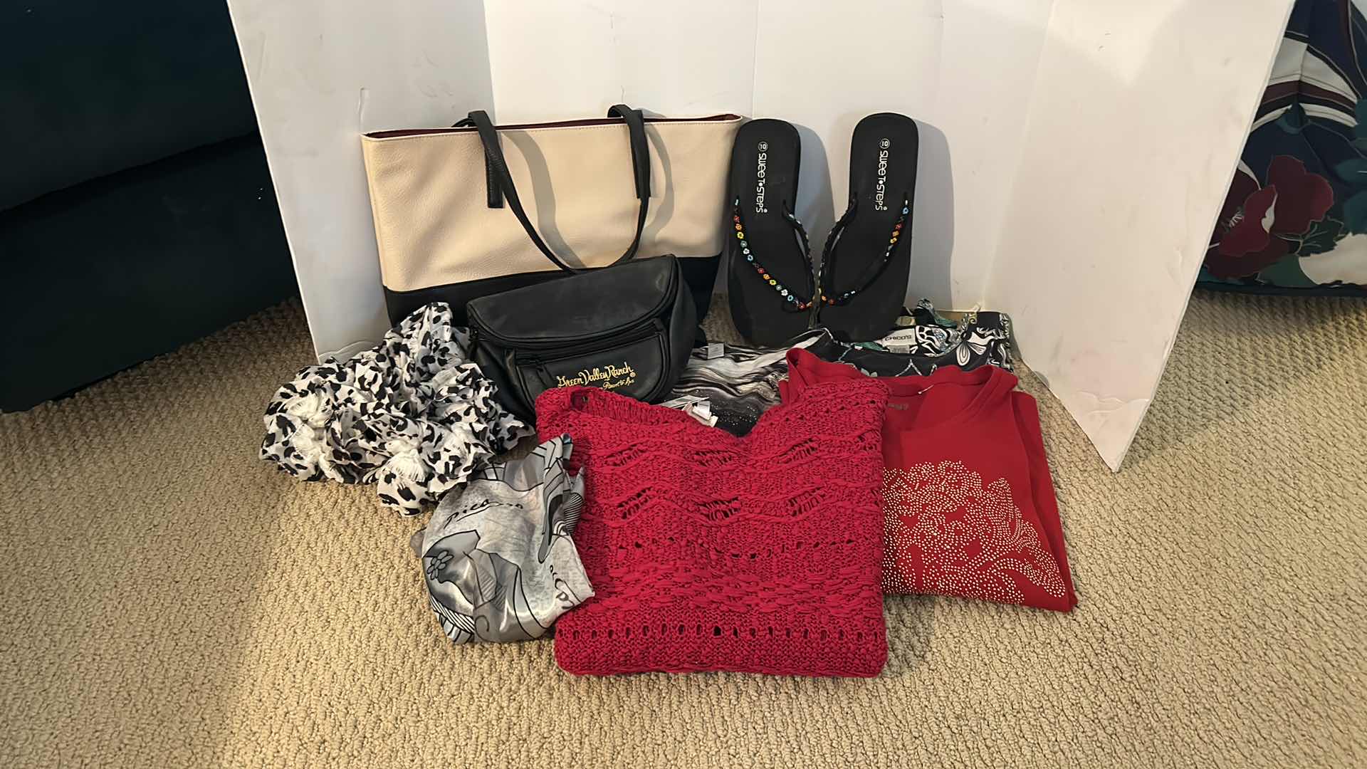 Photo 1 of WOMENS CLOTHING AND ACCESSORY ASSORTMENT CHICOS SIZE 2