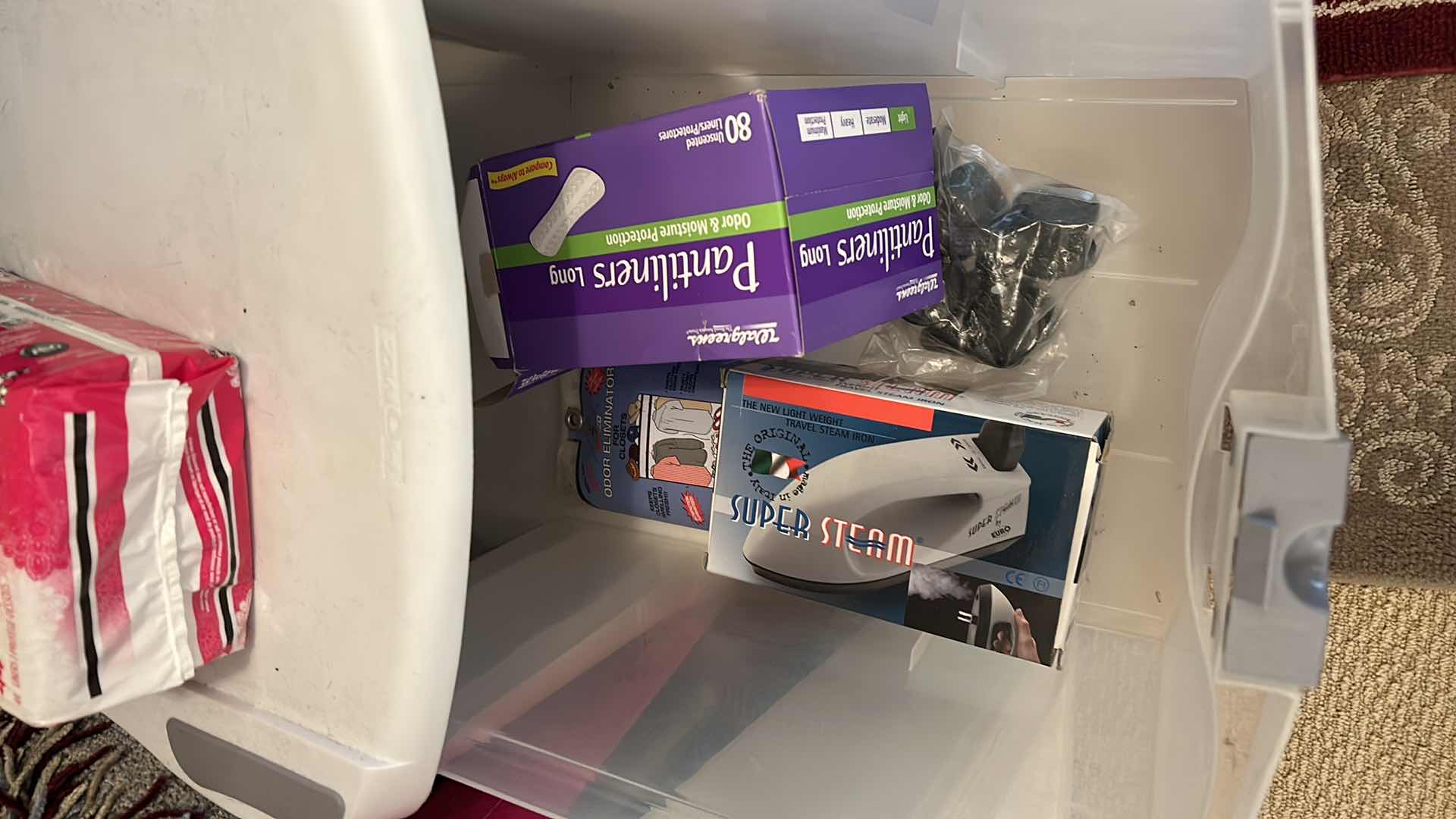 Photo 5 of BOTH SIDES OF LINEN CLOSET