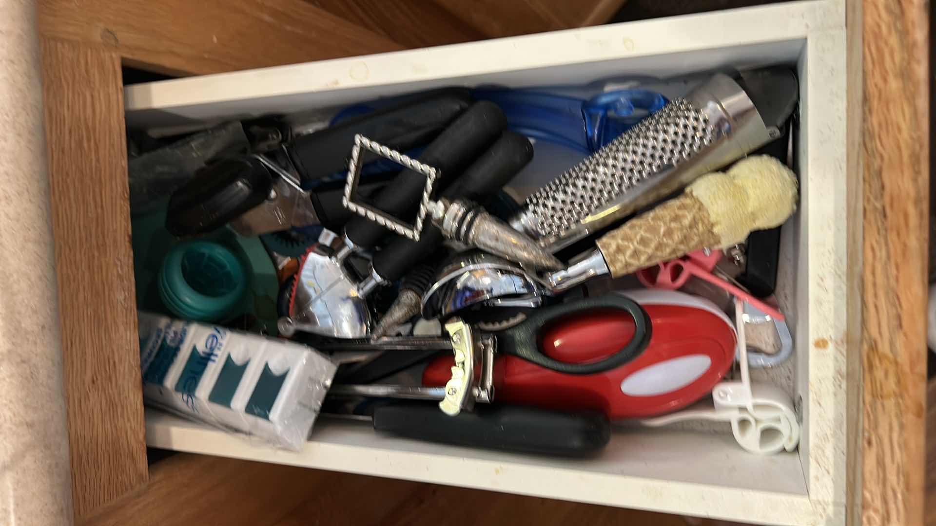 Photo 1 of CONTENTS OF KITCHEN DRAWER AND TWO ROASTERS