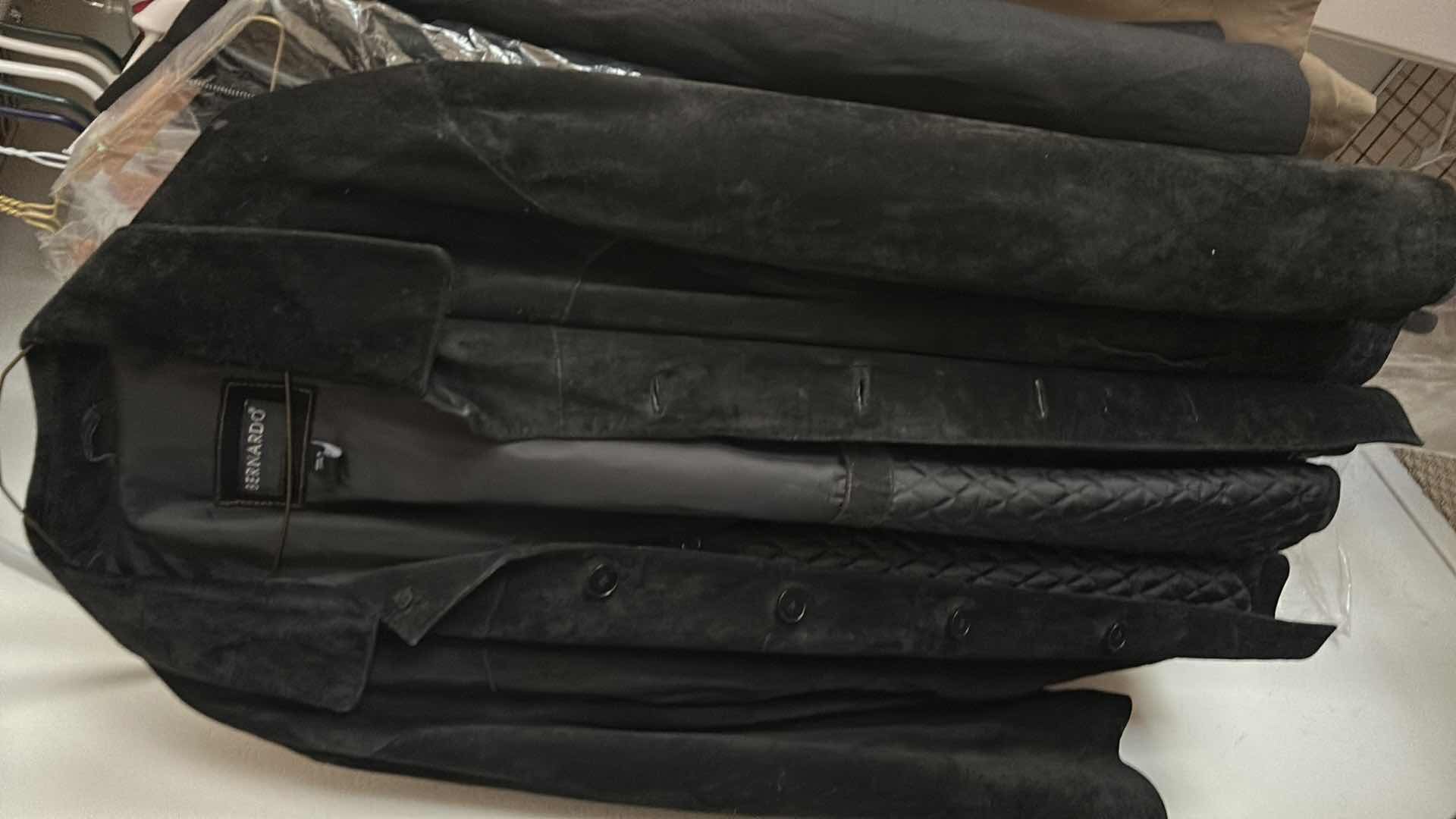 Photo 1 of MENSWEAR- SUITS, JACKETS, COATS AND MORE (MOSTLY SIZE L)