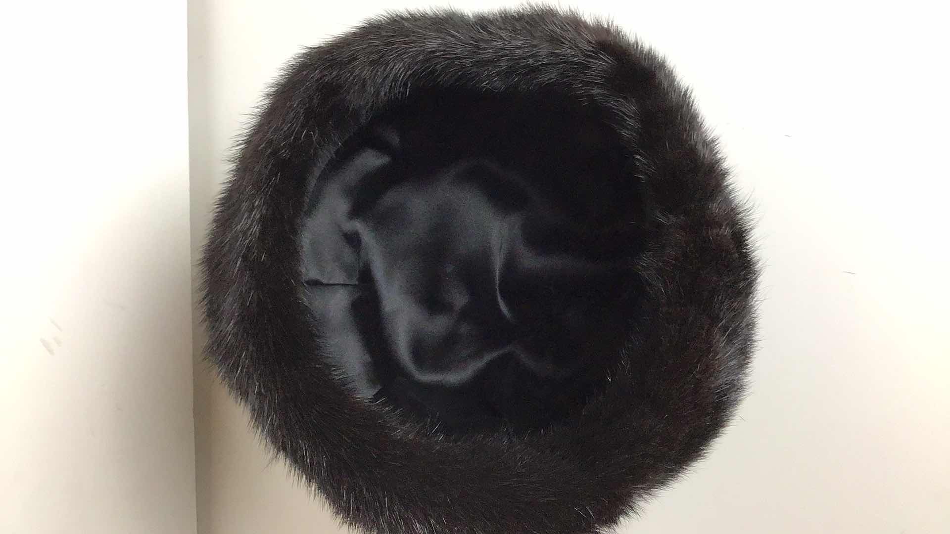 Photo 1 of 2 JELLEFFS AUTHENTIC FUR WOMENS HAT